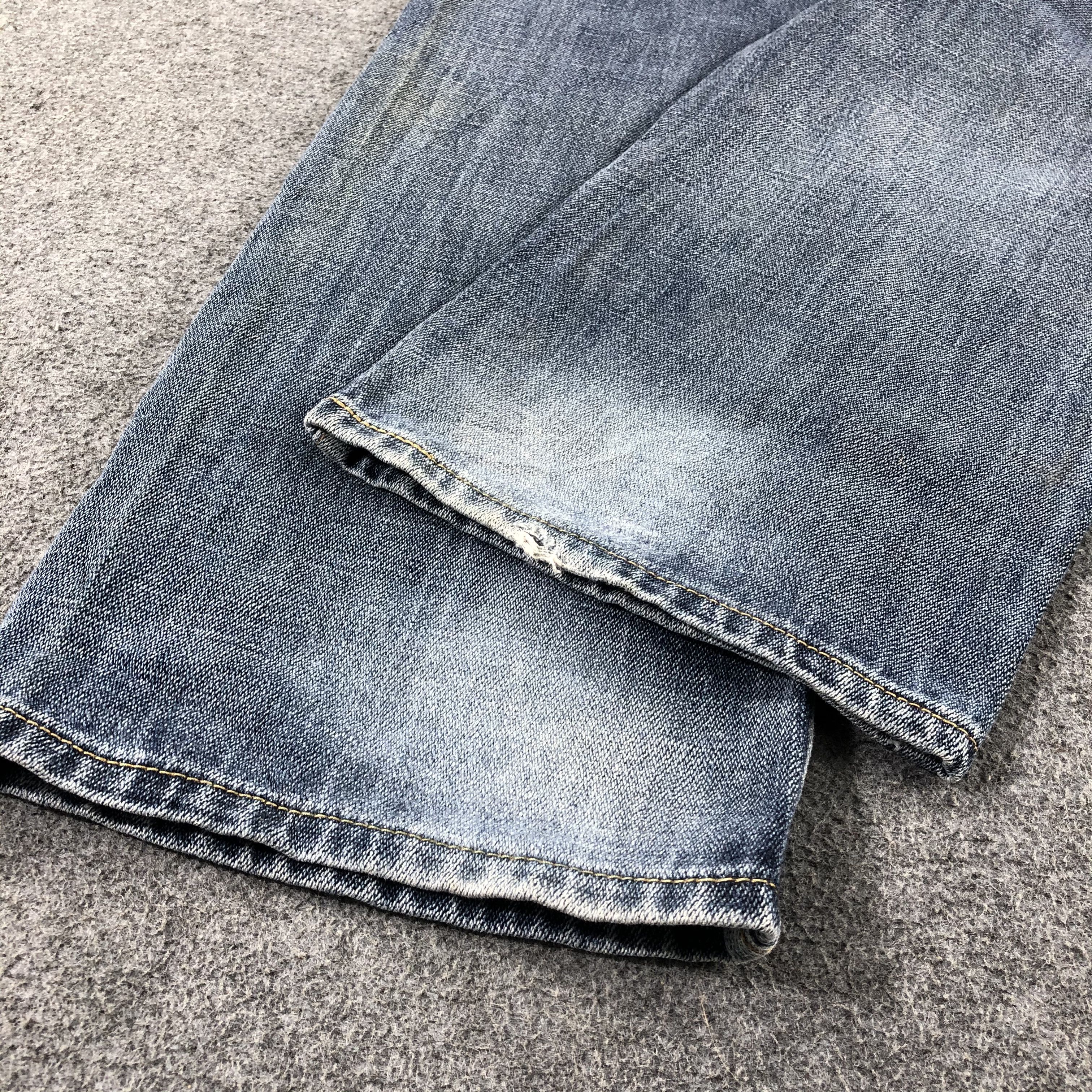 Levi's Vintage Blue Wash Levis 506 Jeans-J2343 Size US 29 - 6 Thumbnail