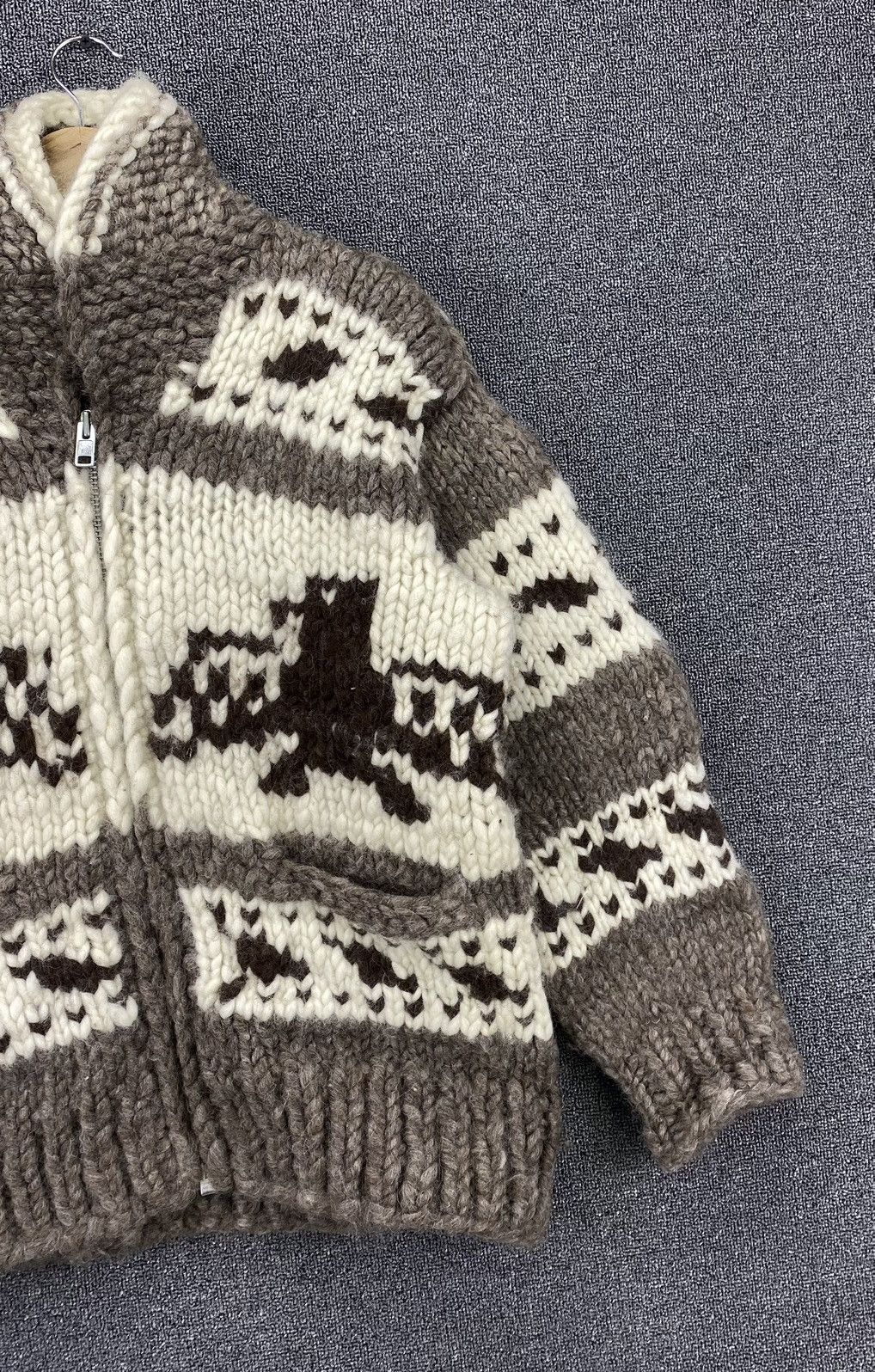 Vintage Vintage Handknit Cowichan Eagle Wool Knit Sweater Jacket Size US M / EU 48-50 / 2 - 4 Thumbnail