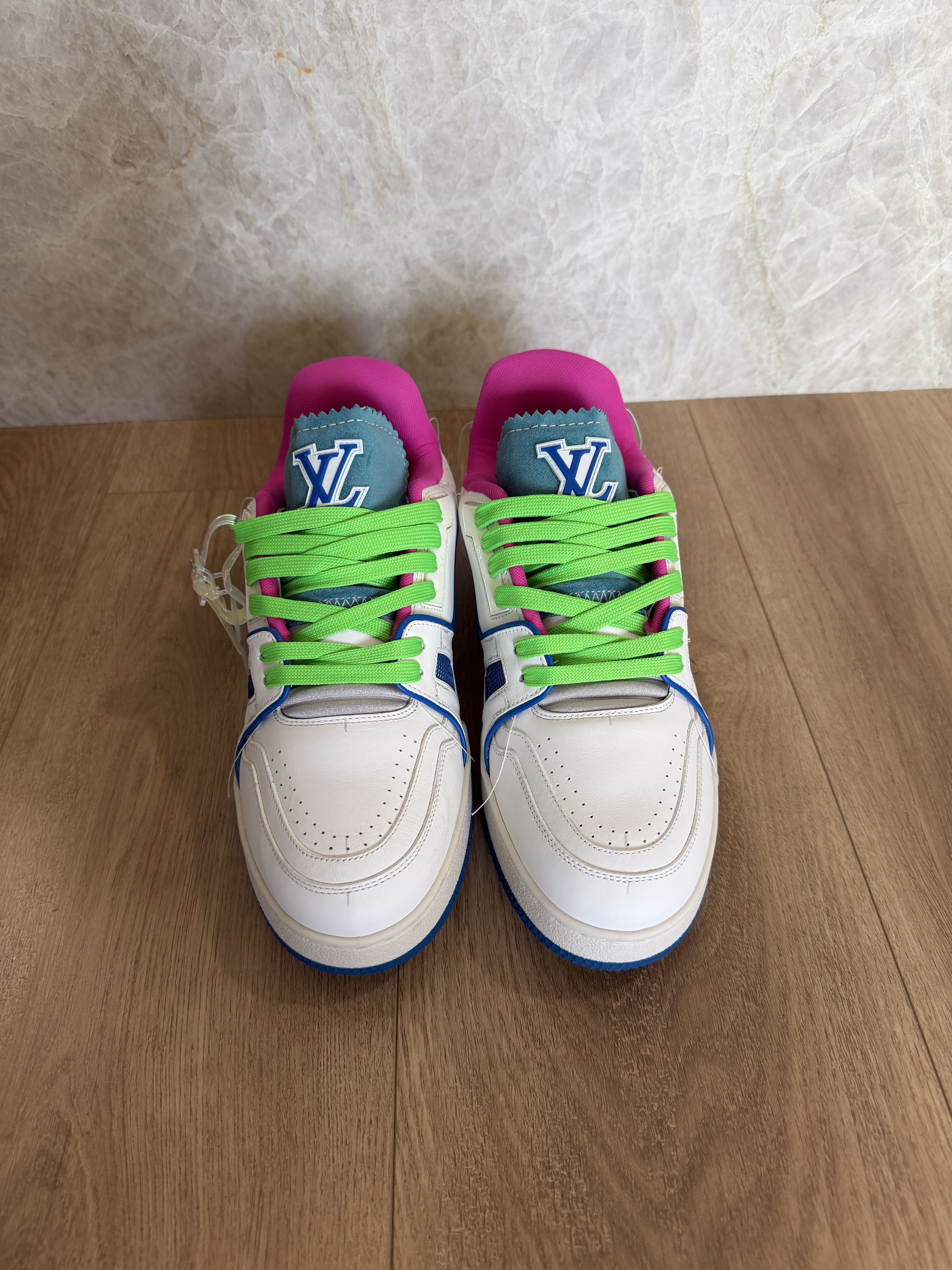 Louis Vuitton LOUIS VUITTON UPCYCLE TRAINER NEON VIRGIL Size US 8 / EU 41 - 3 Thumbnail