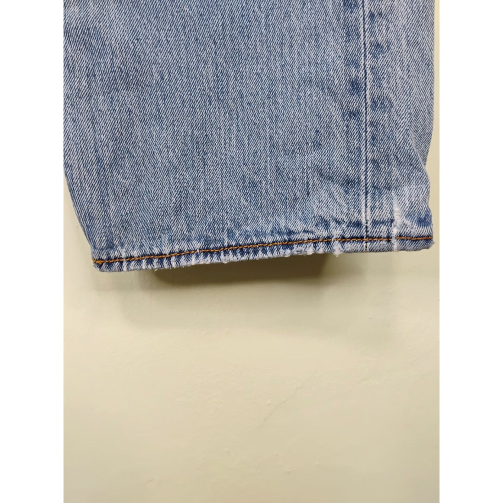 Levi's Levi's 501 Jeans Mens 36x32 Straight Denim Medium Wash Button Fly Distressed Vintage No Size US 36 / EU 52 - 7 Thumbnail