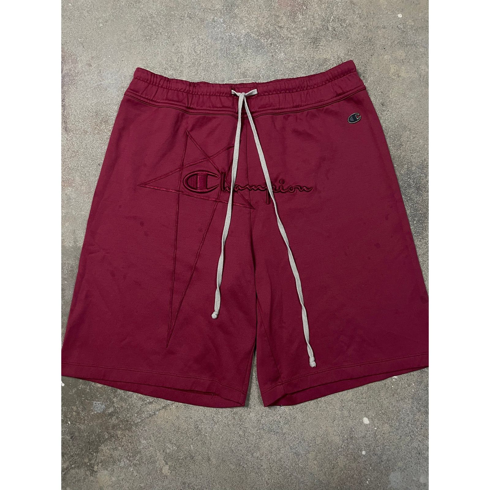 Rick Owens Rick Owen Champion Shorts Red Medium Size US 34 / EU 50 - 1 Thumbnail