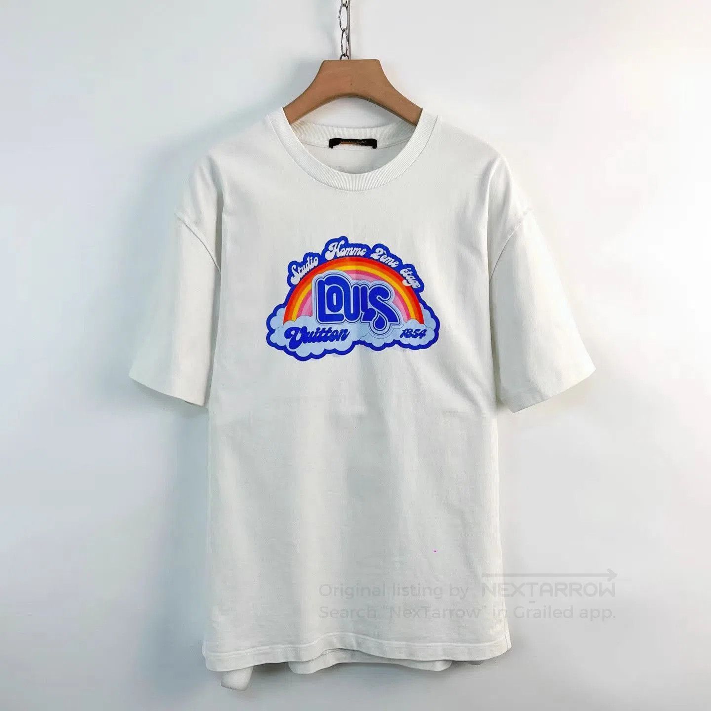Louis Vuitton White XL Short Sleeve Graphic T-Shirt. Size US XL / EU 56 / 4 - 1 Thumbnail