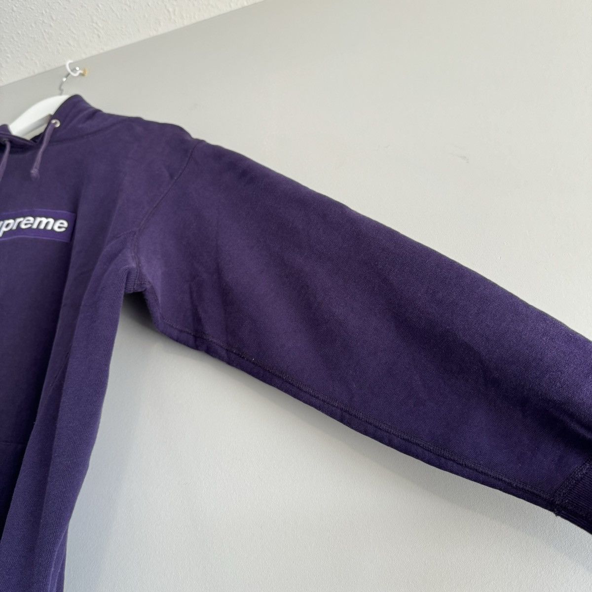 Supreme × Vintage 2001 Supreme Purple Box Logo Hoodie Size US M / EU 48-50 / 2 - 15 Thumbnail