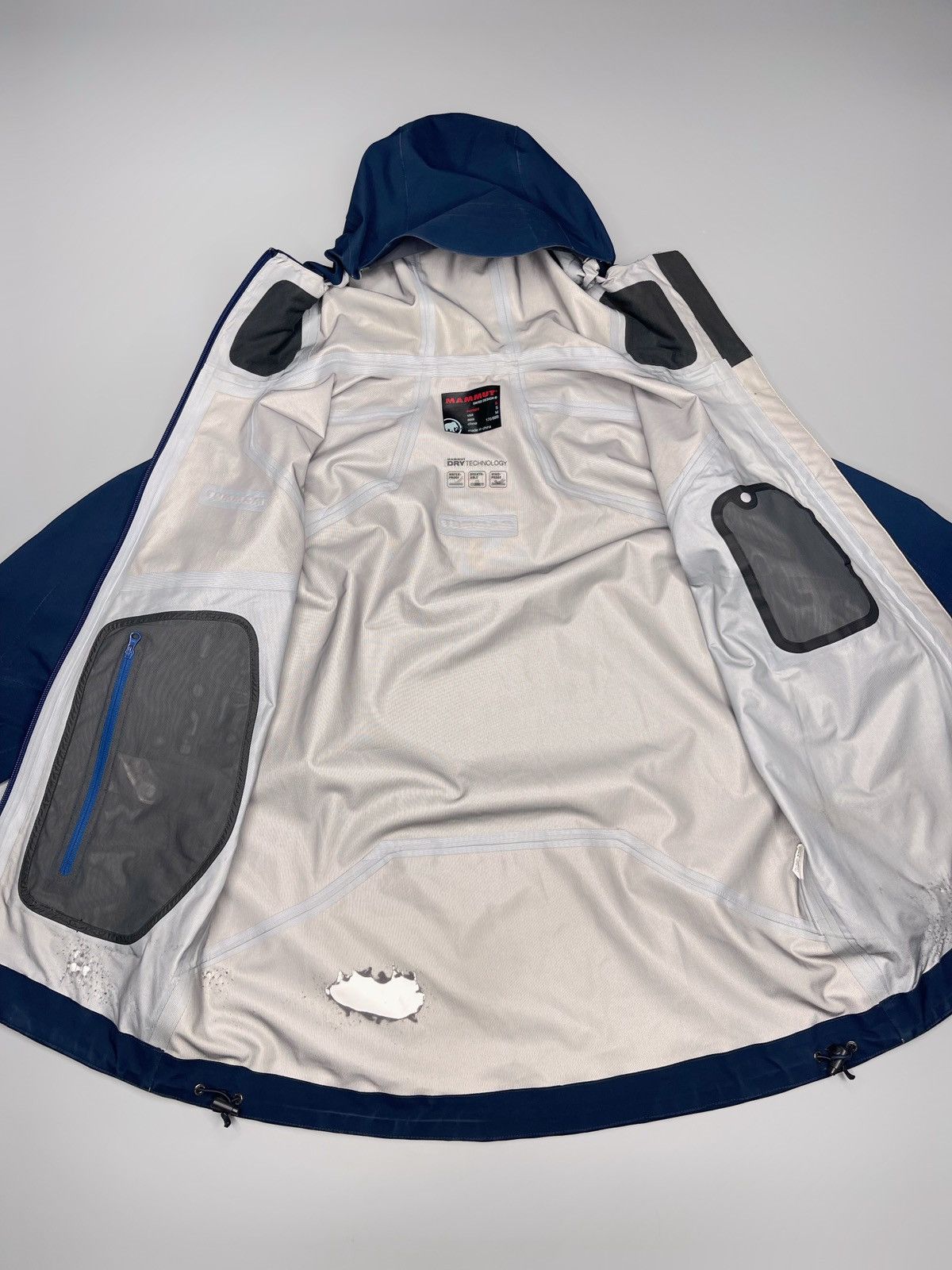 Mammut Mammut Gore-Tex DryTech Jacket Size US S / EU 44-46 / 1 - 13 Thumbnail