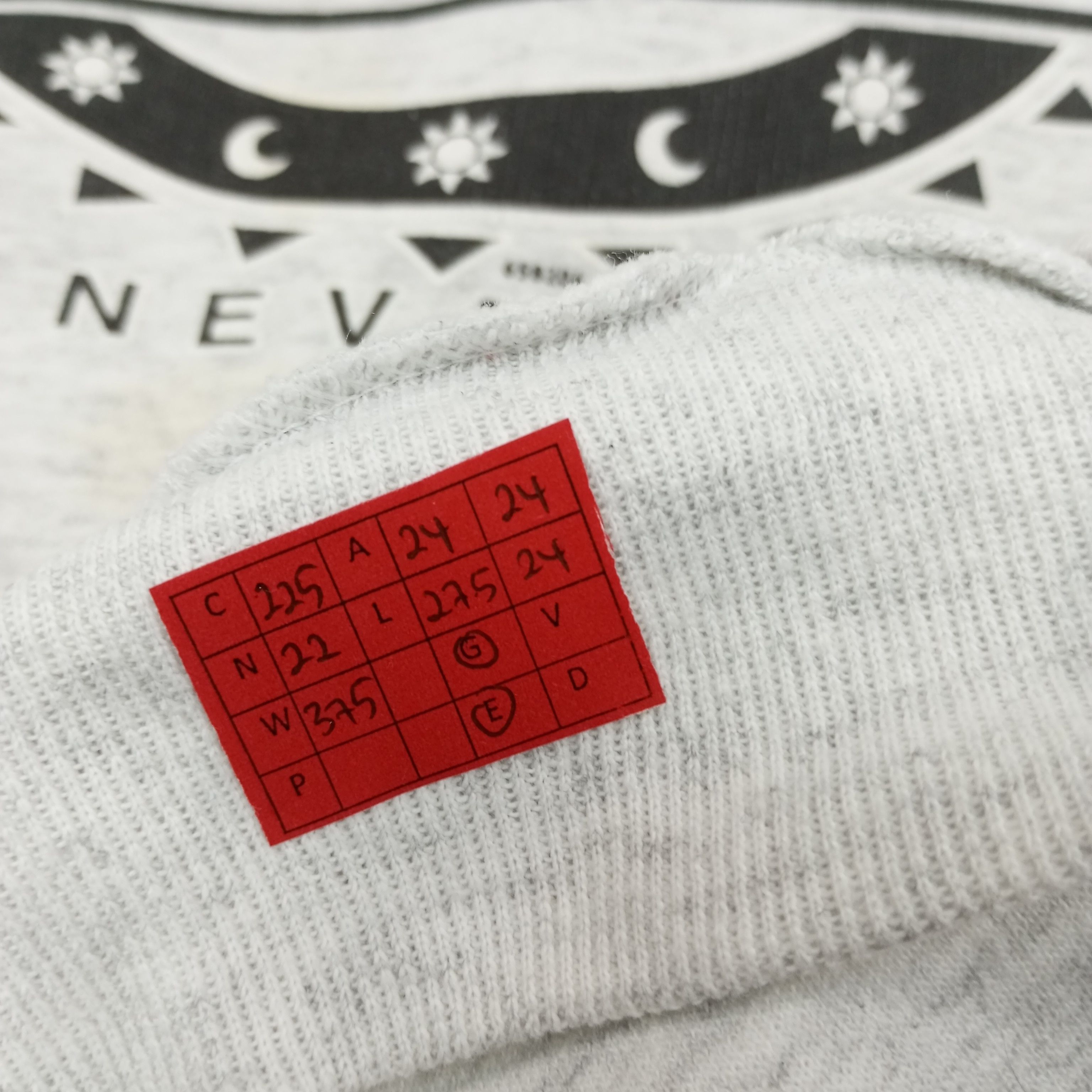 Vintage Las Vegas Nevada Streetwear Sweatshirt c225n22 Size US L / EU 52-54 / 3 - 7 Thumbnail