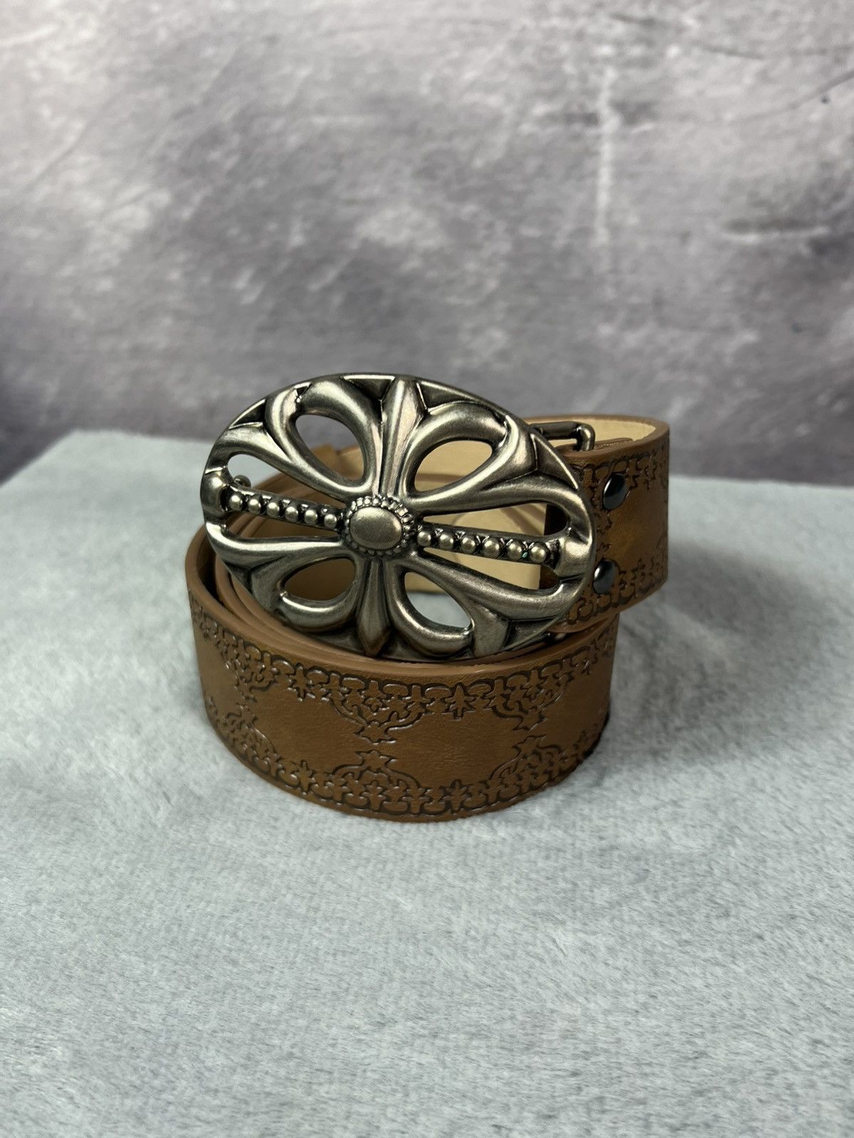 Other Metal Plaque Big Cross Y2K Belt Size ONE SIZE - 7 Thumbnail