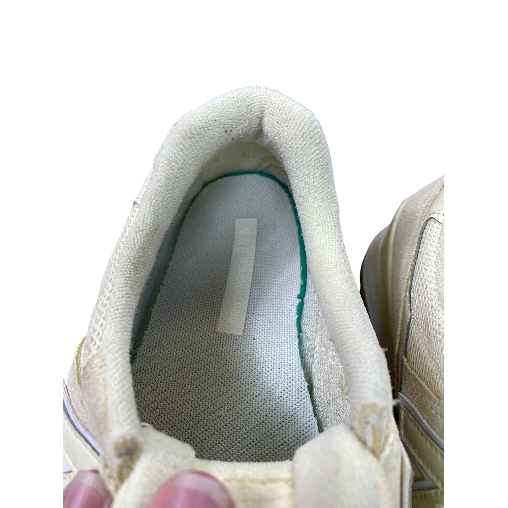 New Balance New Balance Womens 996 Yellow Suede Sneakers Size 9 SKU 8820 Size US 9 / IT 39 - 13 Thumbnail