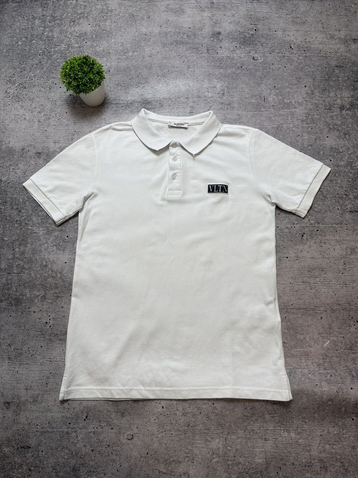 Valentino Valentino Luxury VLTN Logo Patch Polo Shirt Size US M / EU 48-50 / 2 - 2 Thumbnail
