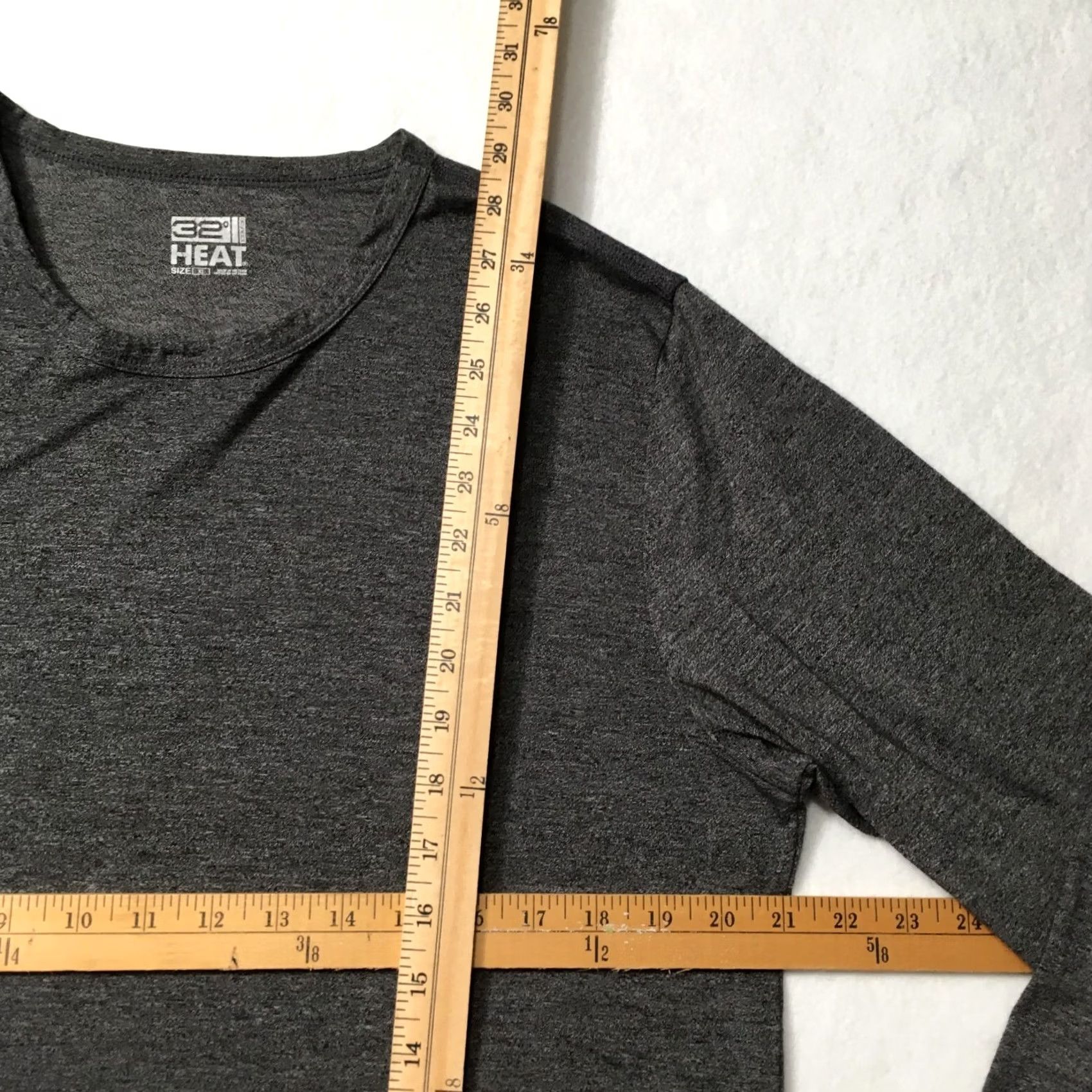Vintage 32 Degrees Heat Men Shirt Large Black Polyester Blend Long Sleeve Pullover Tshirt Size US XL / EU 56 / 4 - 3 Thumbnail