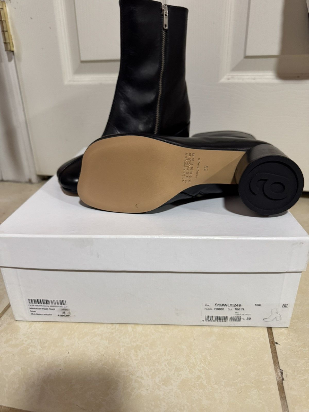 Maison Margiela MM6 Maison Margiela Ankle Boots Size US 9 / IT 39 - 4 Thumbnail