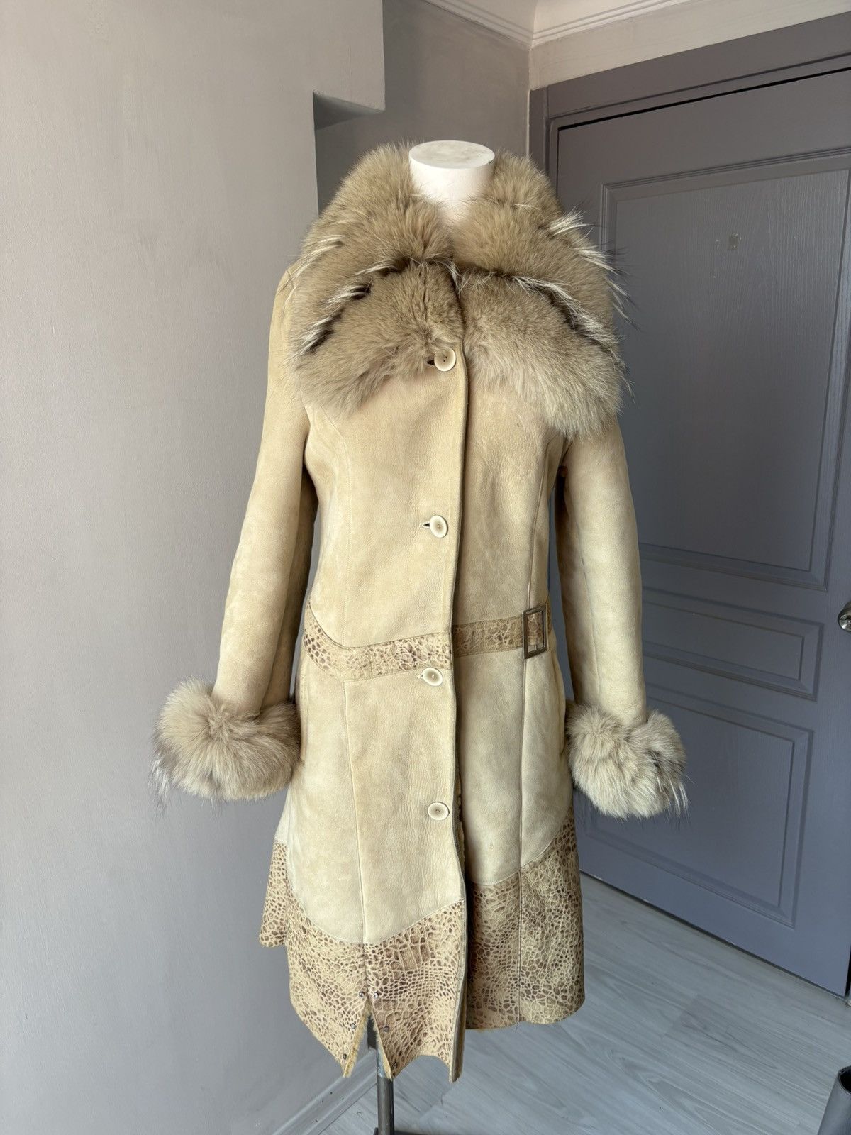 Vintage Rafaello Milano fur coat Size M / US 6-8 / IT 42-44 - 6 Thumbnail