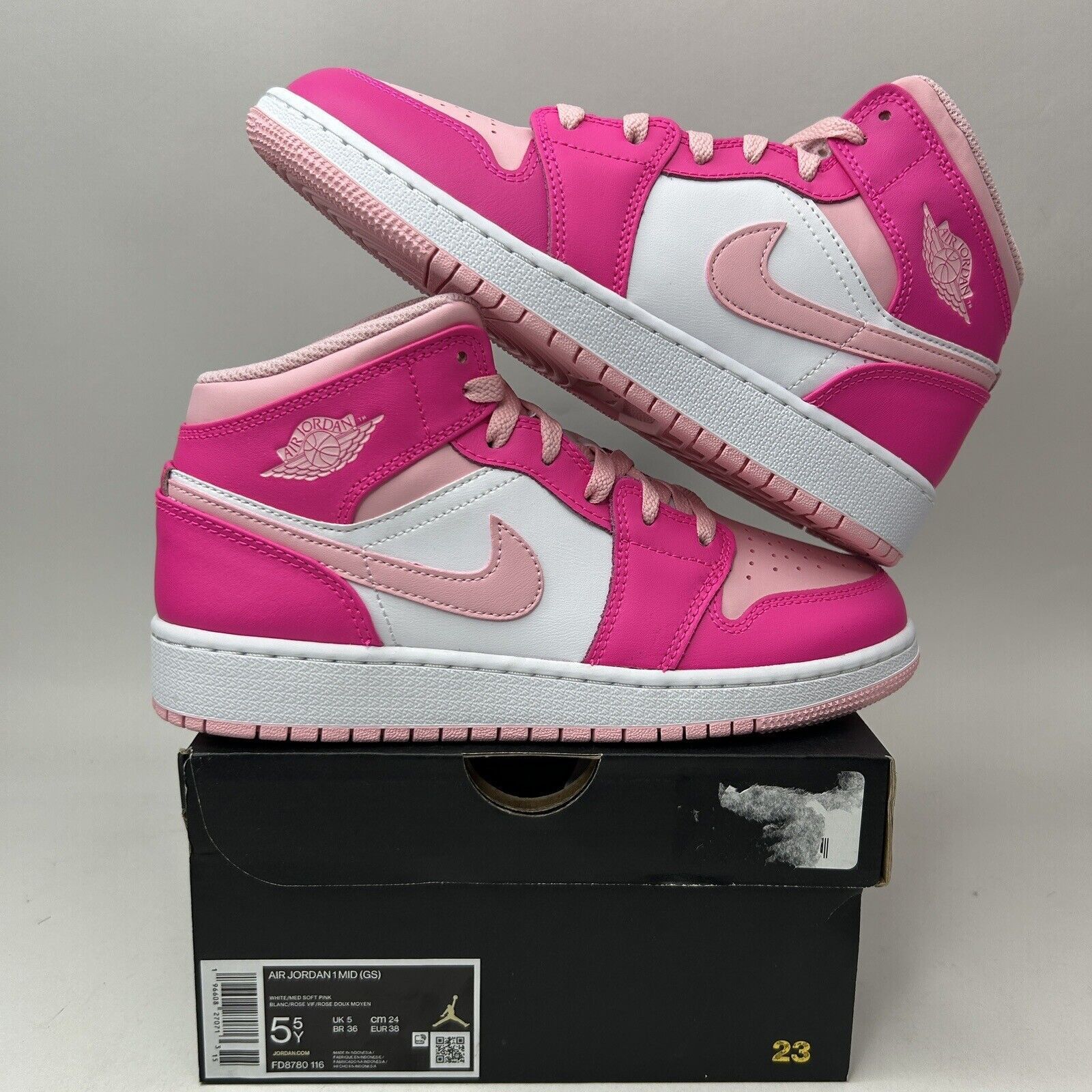 Nike Nike Air Jordan 1 Mid GS “Fierce Pink/Barbie” Size US 7 / IT 37 - 1 Thumbnail