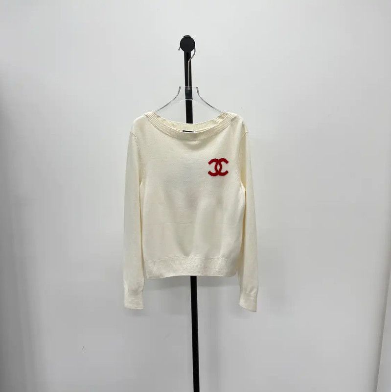 Chanel Off-White Wool Pullover Sweater XS 0089