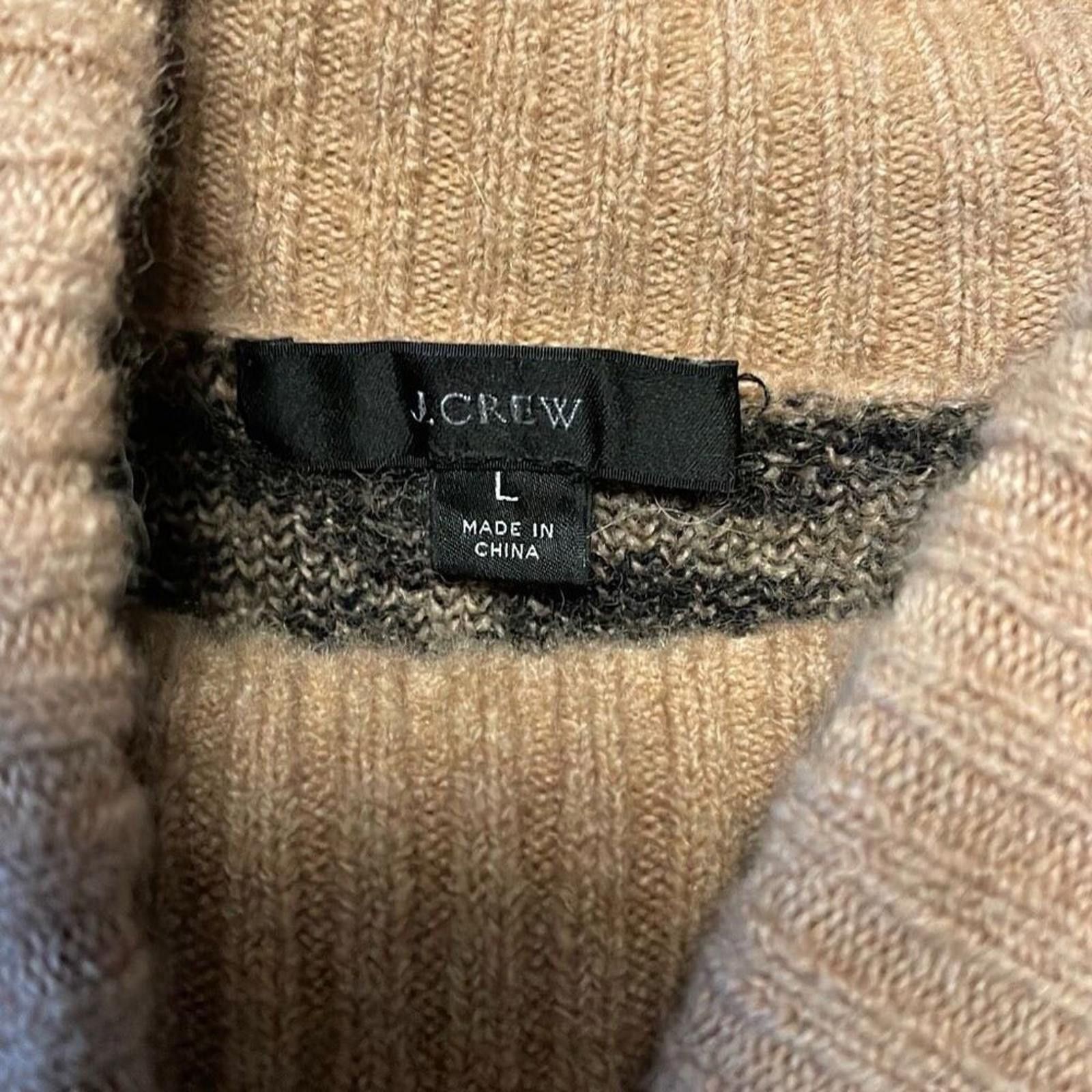 J.Crew J.Crew animal print Merino wool sweater size large Size L / US 10 / IT 46 - 3 Thumbnail