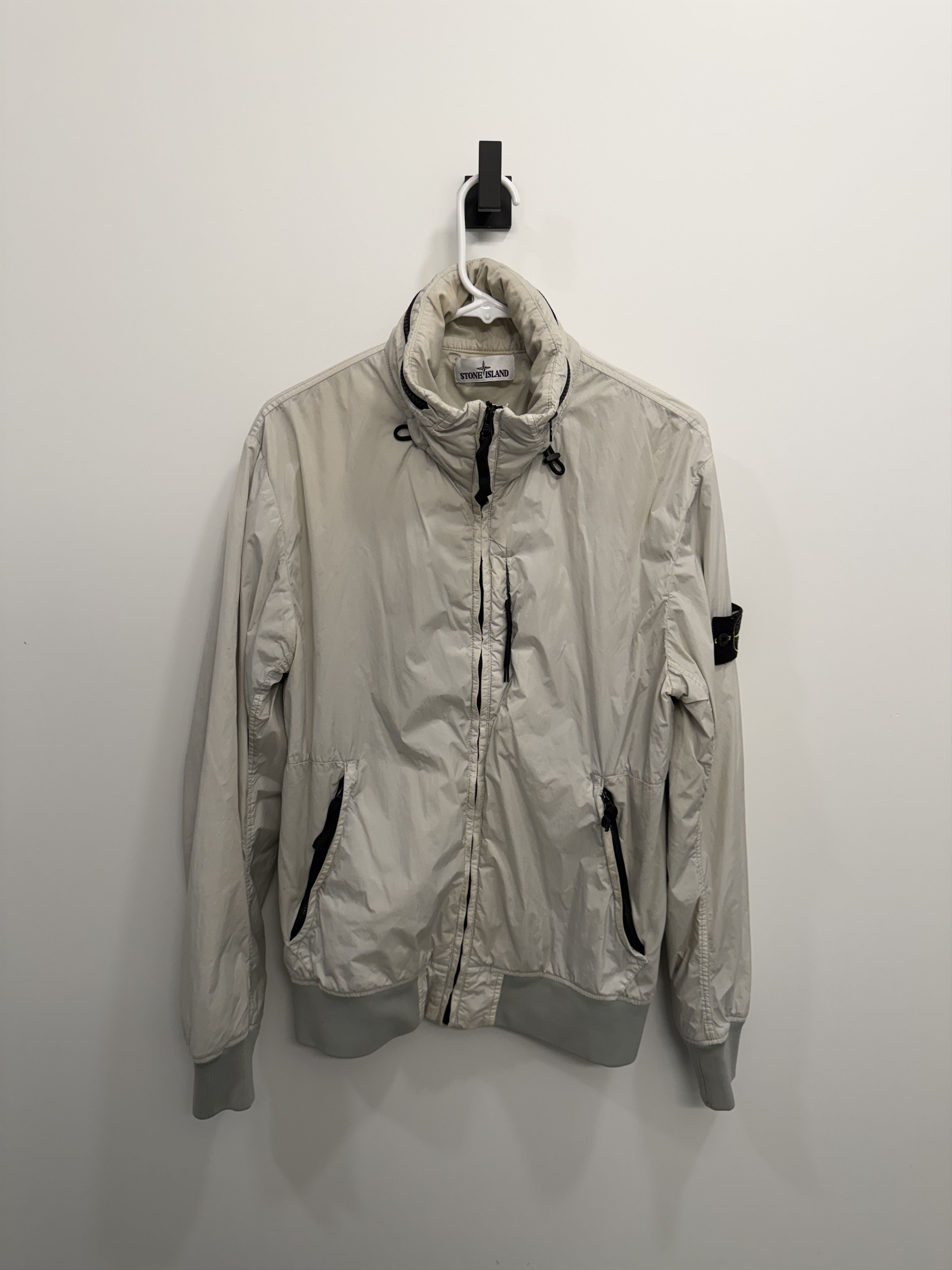 Stone Island Light Grey Nylon Bomber with Hidden Hood Size US M / EU 48-50 / 2 - 1 Thumbnail