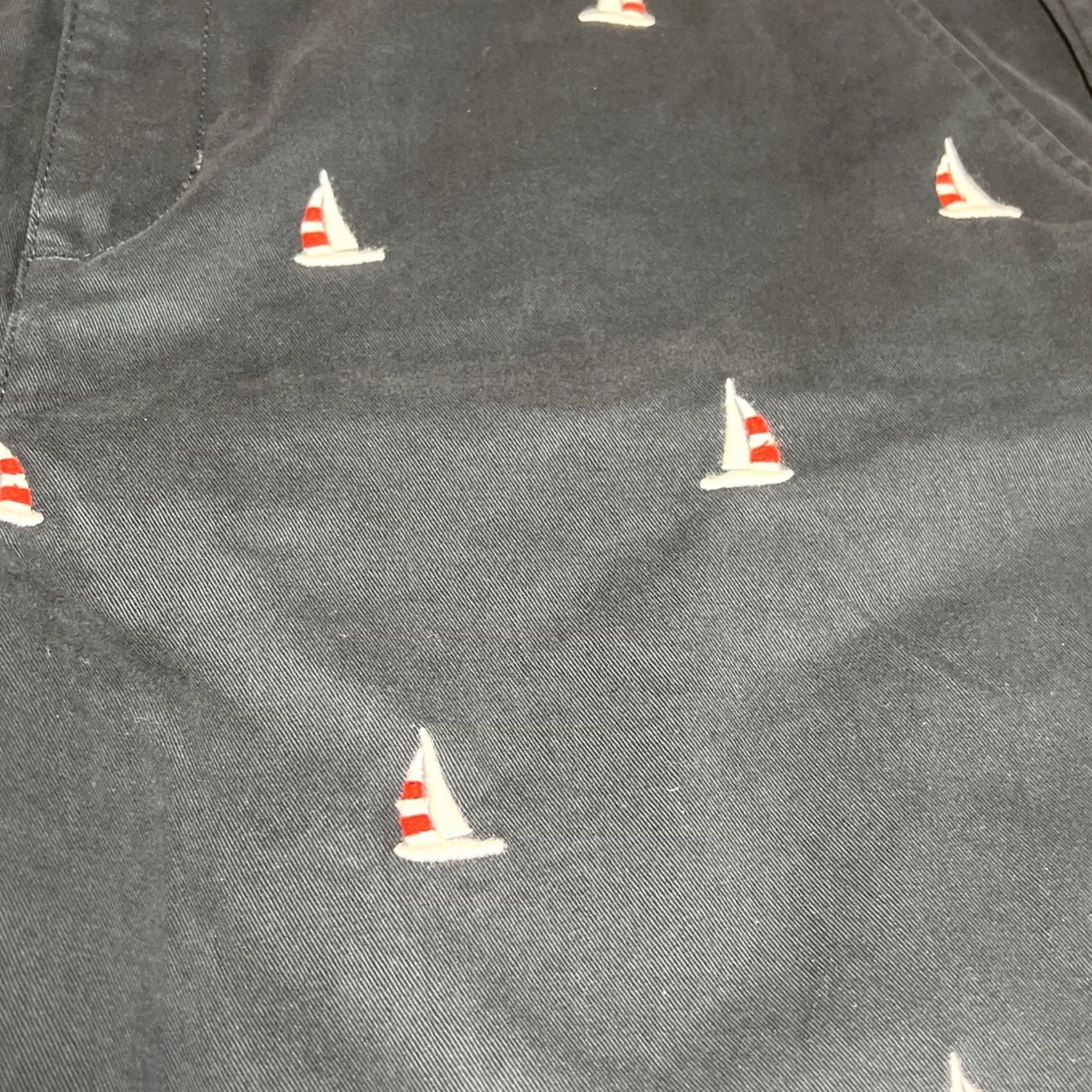 Vintage GH Bass Heritage Shorts Women’s 10 Navy Sailboat Pattern Nautical Flat Front Size 32" / US 10 / IT 46 - 3 Thumbnail
