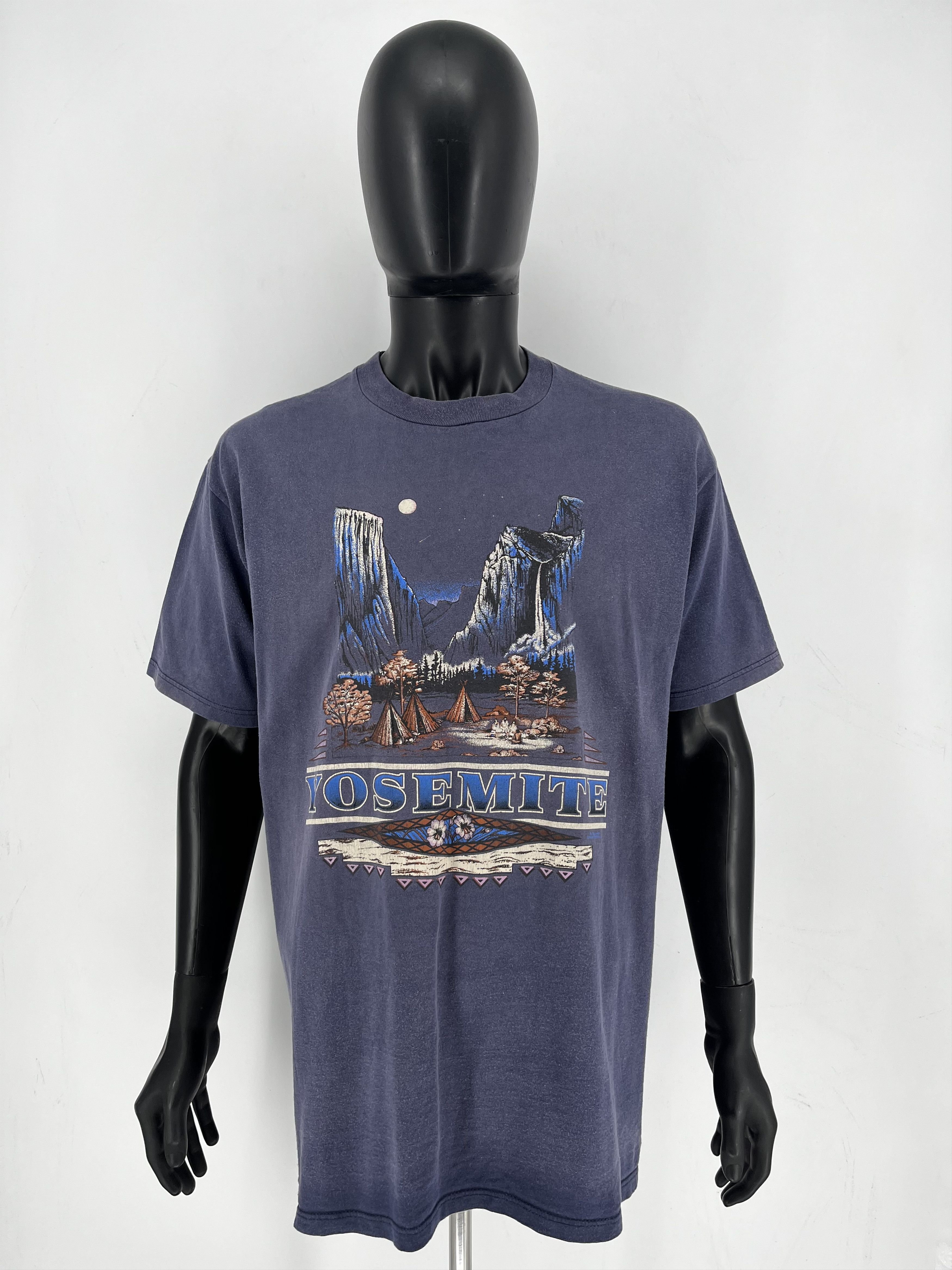 Vintage Vintage Yosemite Park Mountain Camp Moon Graphic Purple Size US XL / EU 56 / 4 - 2 Thumbnail