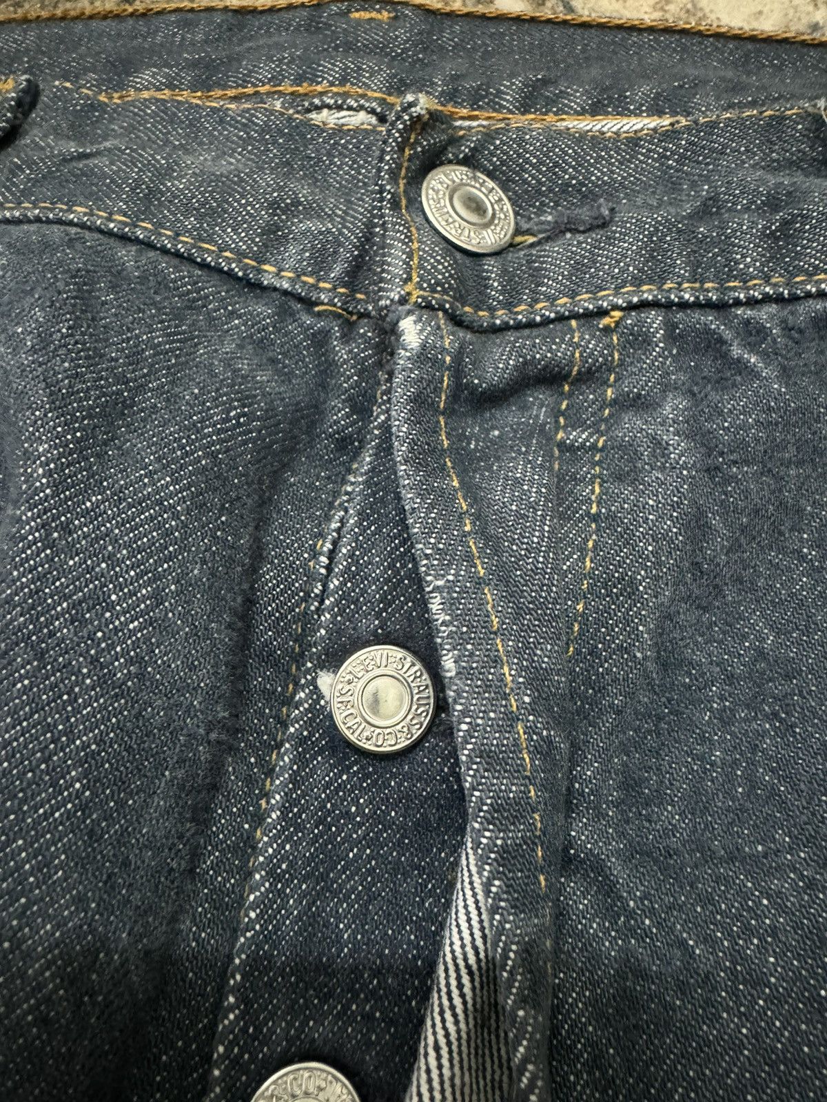 Levi's × Levi's Vintage Clothing × Vintage Vintage Levi’s 501 Distressed Blue Denim Jeans 34x32 Size US 34 / EU 50 - 5 Thumbnail