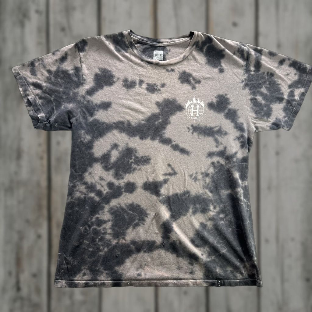 Huf HUF Thrasher Shirt Mens M Black Tie Dye Flame Logo Skate Tee Cotton Shirt Size US M / EU 48-50 / 2 - 1 Thumbnail