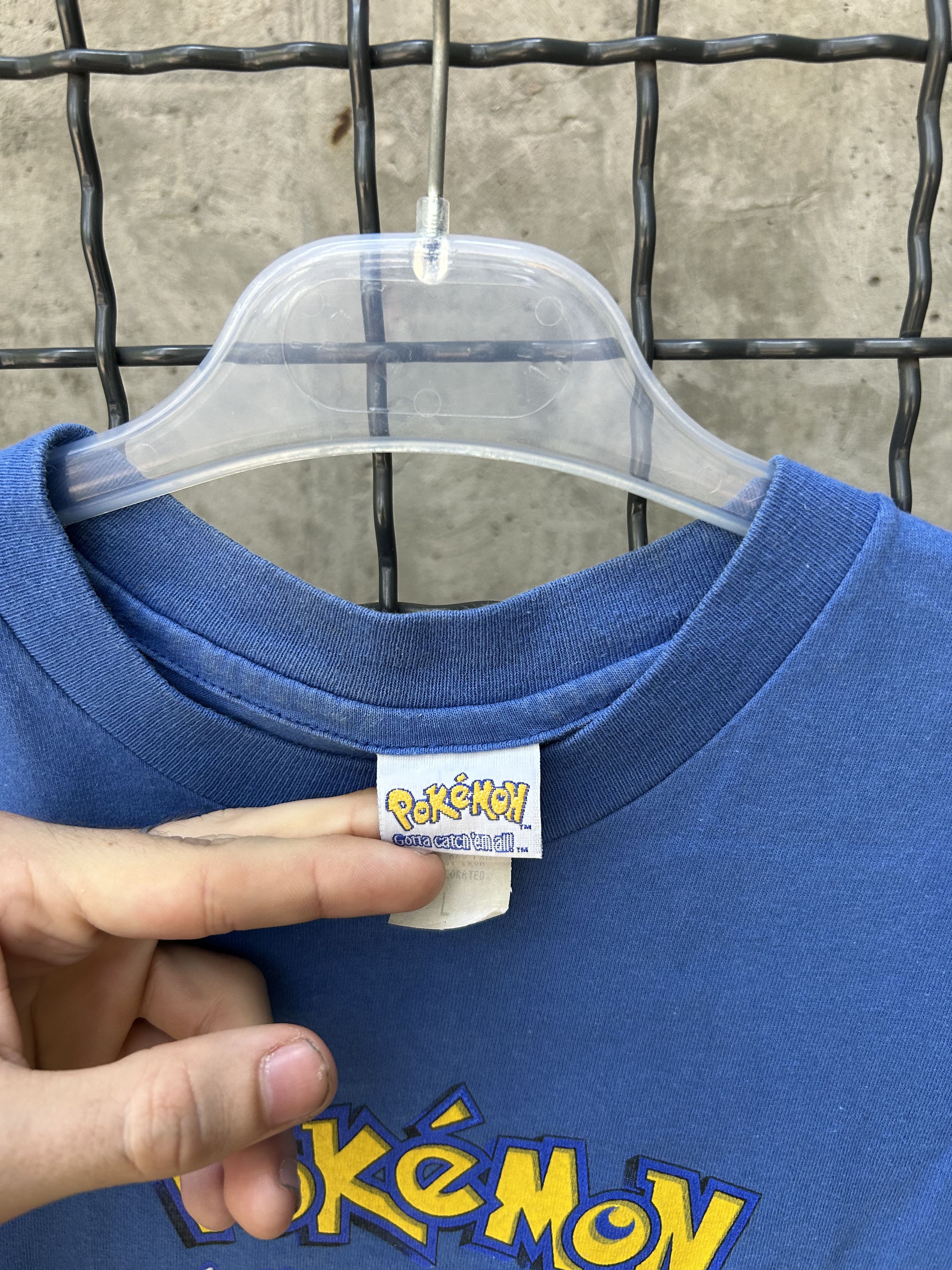 Anime Vintage 1999 Pokemon Anime Movie T-shirt Size US S / EU 44-46 / 1 - 3 Thumbnail