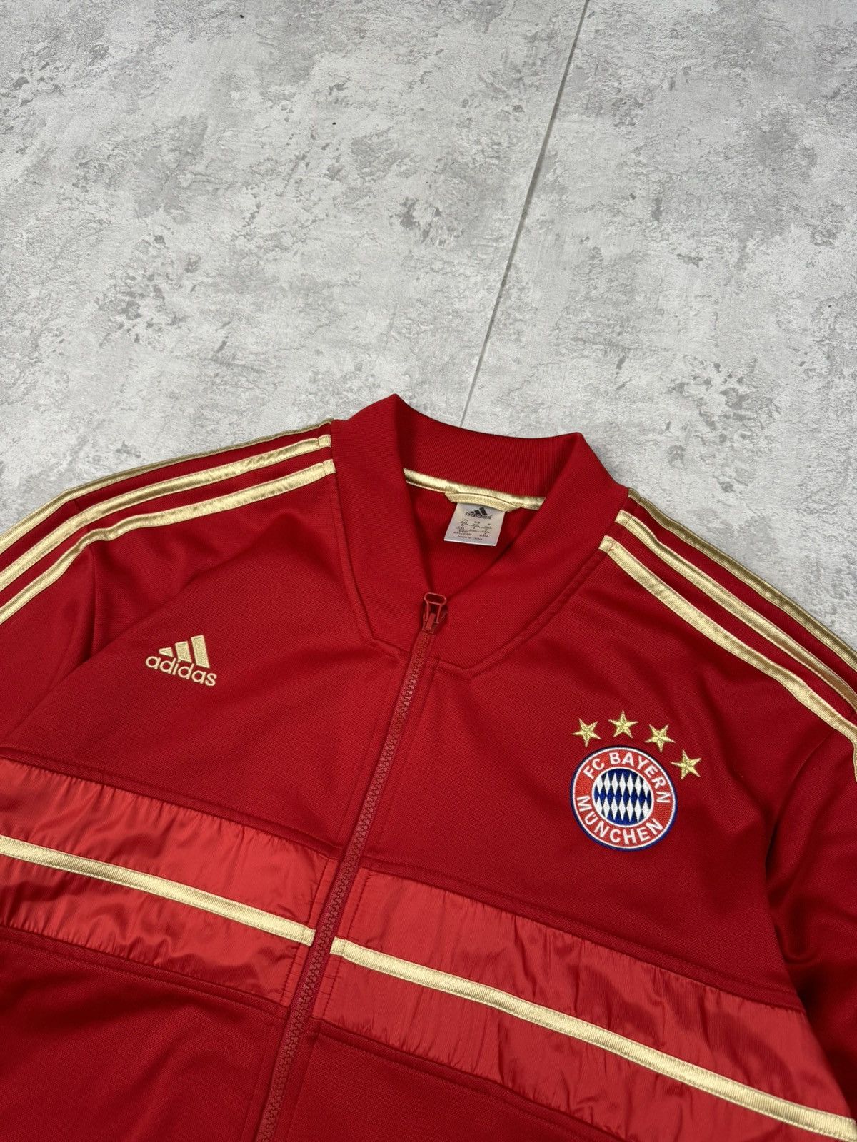 Adidas Adidas Bayern Munich 4 Star Track Jacket Red Gold Mens 2XL Size US XXL / EU 58 / 5 - 6 Thumbnail