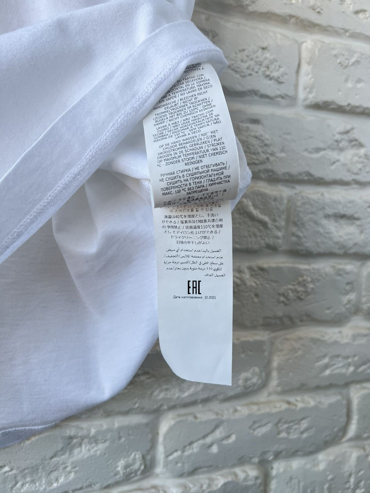 Missoni Missoni Milano White Embroidered Logo Tee T-Shirt Size M / US 6-8 / IT 42-44 - 7 Thumbnail