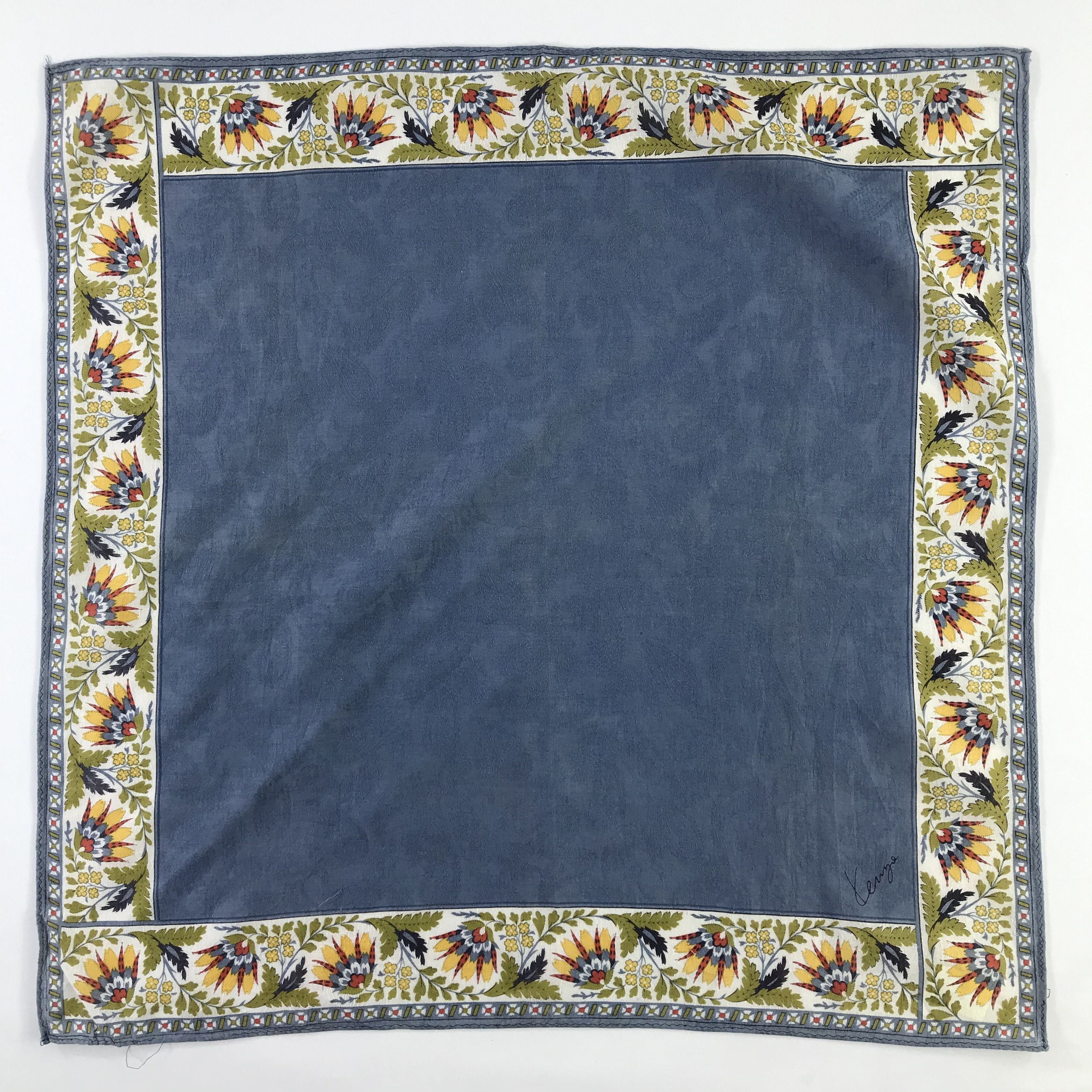Kenzo × Vintage Kenzo Bandana / Handkerchief / Neckerchief - S933 Size ONE SIZE - 1 Thumbnail
