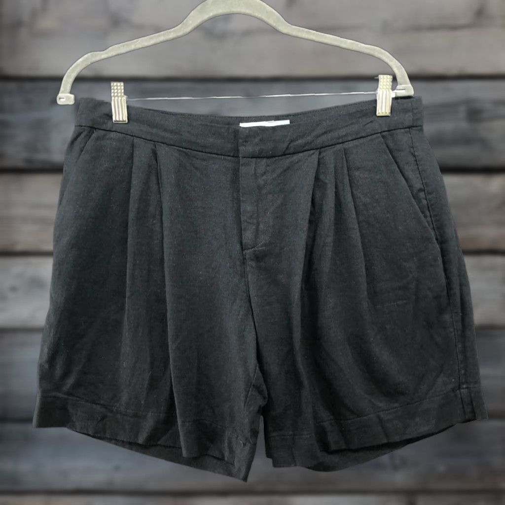 Old Navy VINTAGE Old Navy Pleated Linen Blend Shorts Womens 8 Black Trouser Short Size 30" / US 8 / IT 44 - 1 Thumbnail