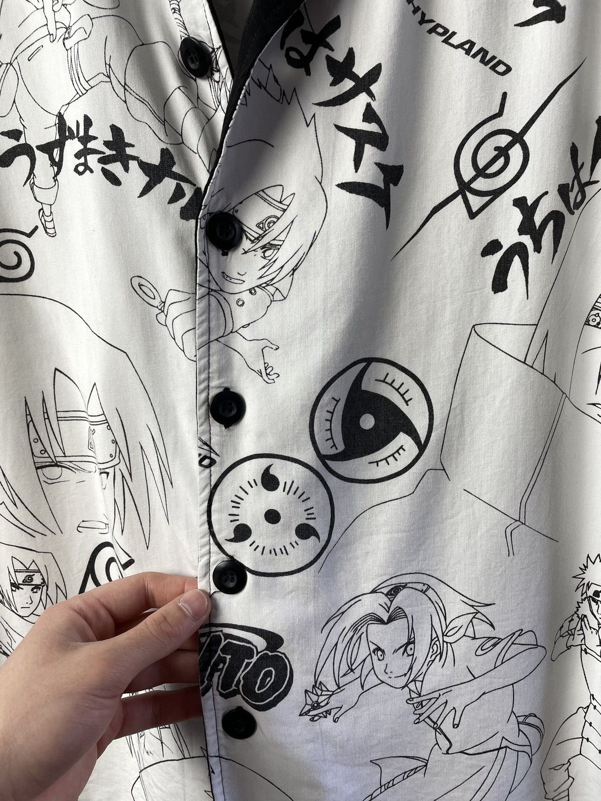 Japanese Brand × Vintage Vintage 2002 Naruto Graphic Tee Y2K T-Shirt Size US S / EU 44-46 / 1 - 12 Thumbnail