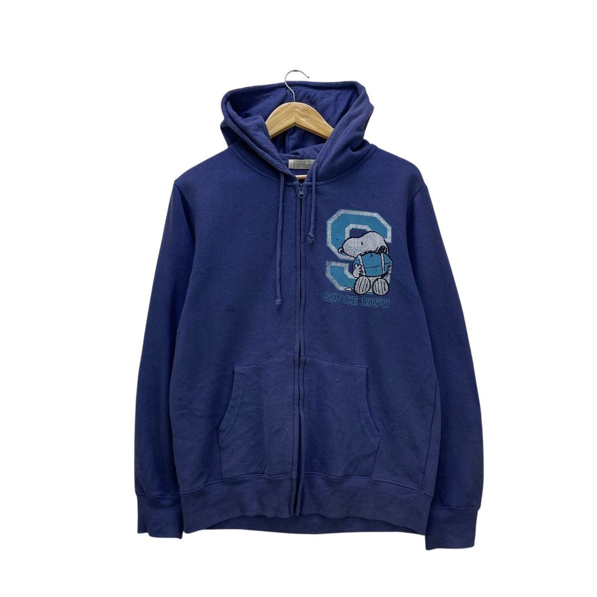 Peanuts Vintage Peanut Snoopy Big Logo Playing Football Hooded Size US M / EU 48-50 / 2 - 2 Thumbnail