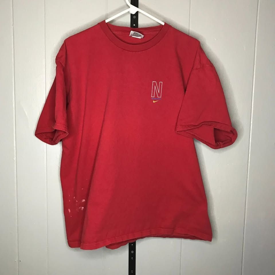 Nike × Vintage Vintage 90's Nike Air White Tag Red T shirt sz XL Size US XL / EU 56 / 4 - 2 Thumbnail