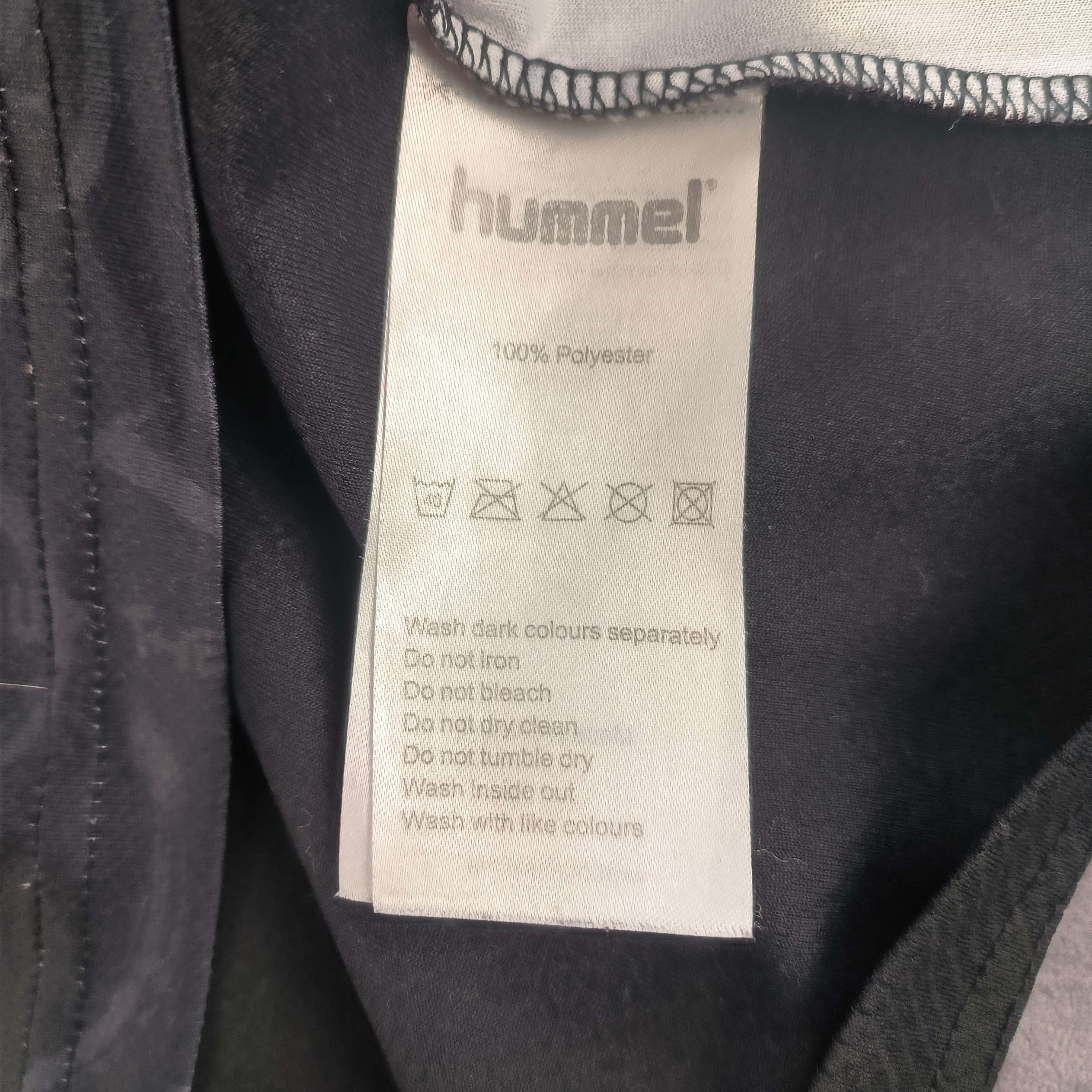 Hummel Bristol City 2022-23 Hummel training football jersey size S Size US S / EU 44-46 / 1 - 5 Thumbnail