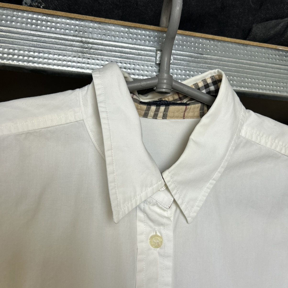 Burberry Luxury Burberry Small Logo vintage designer button shirt Size L / US 10 / IT 46 - 4 Thumbnail