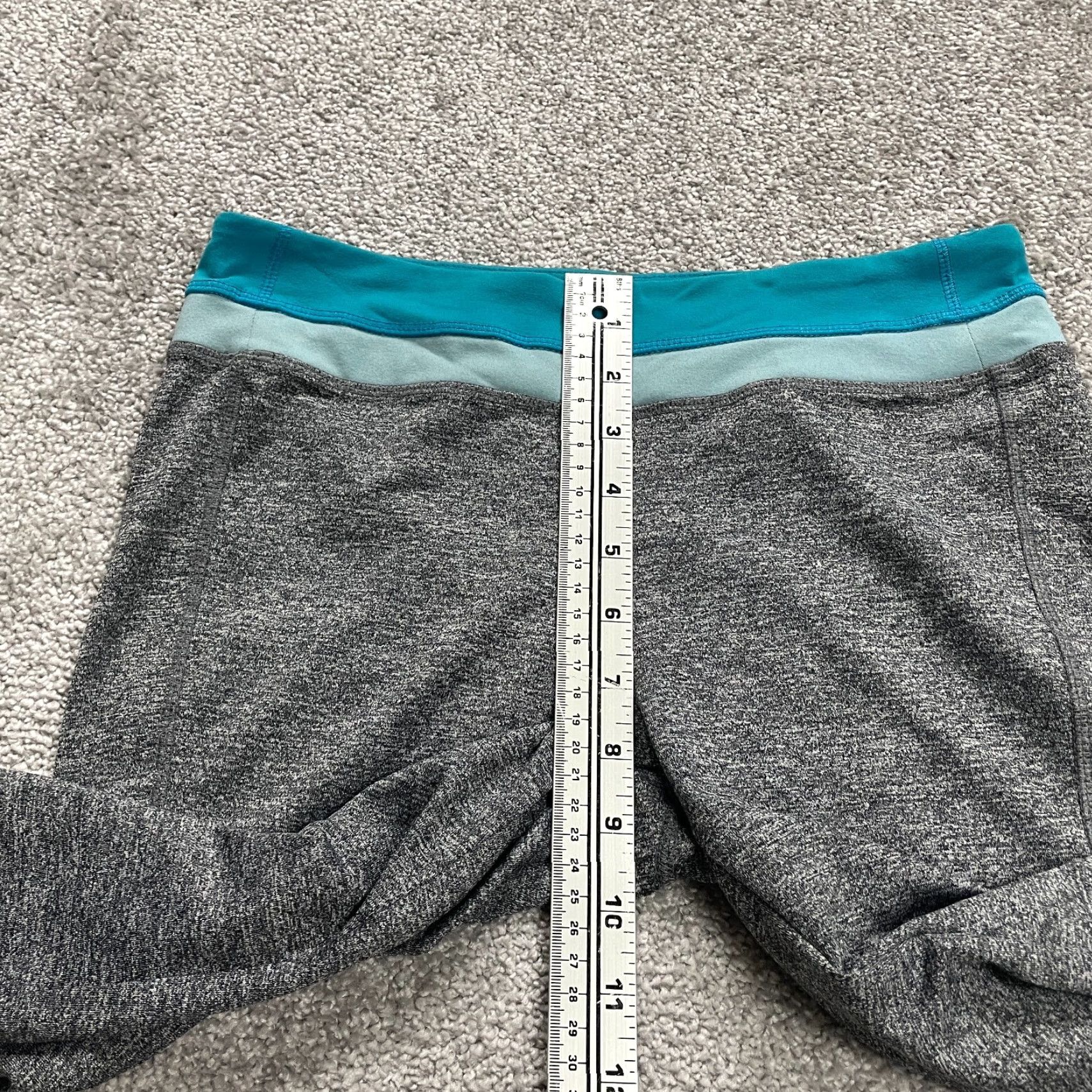 Vintage Unbranded Cropped Leggings Womens Small Gray Mid Rise Active Yoga Gym Run 28x18 Size 28" / US 6 / IT 42 - 7 Thumbnail