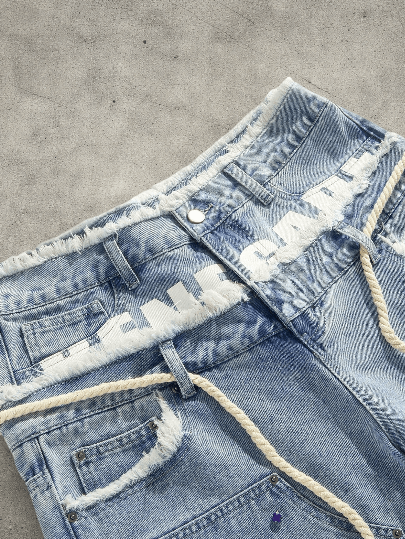 Jean Distressed Waistband shorts Size US 32 / EU 48 - 3 Thumbnail