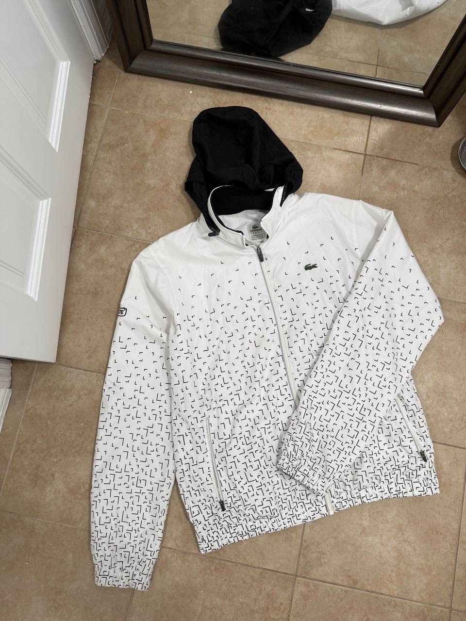 Lacoste Lacoste Sport Vintage white and black windbreaker jacket Size US M / EU 48-50 / 2 - 1 Thumbnail