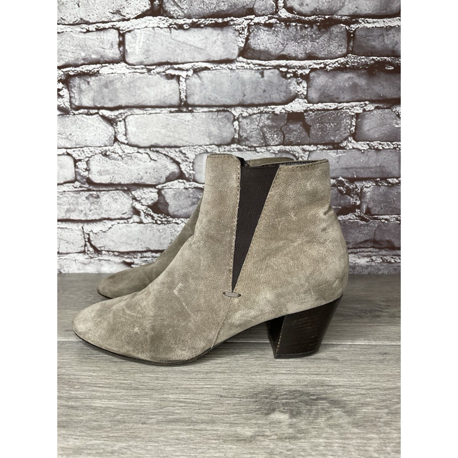 Aquatalia Aquatalia Taupe Suede Leather Side Zip Heel Ankle Booties Wo Size US 10 / IT 40 - 14 Thumbnail
