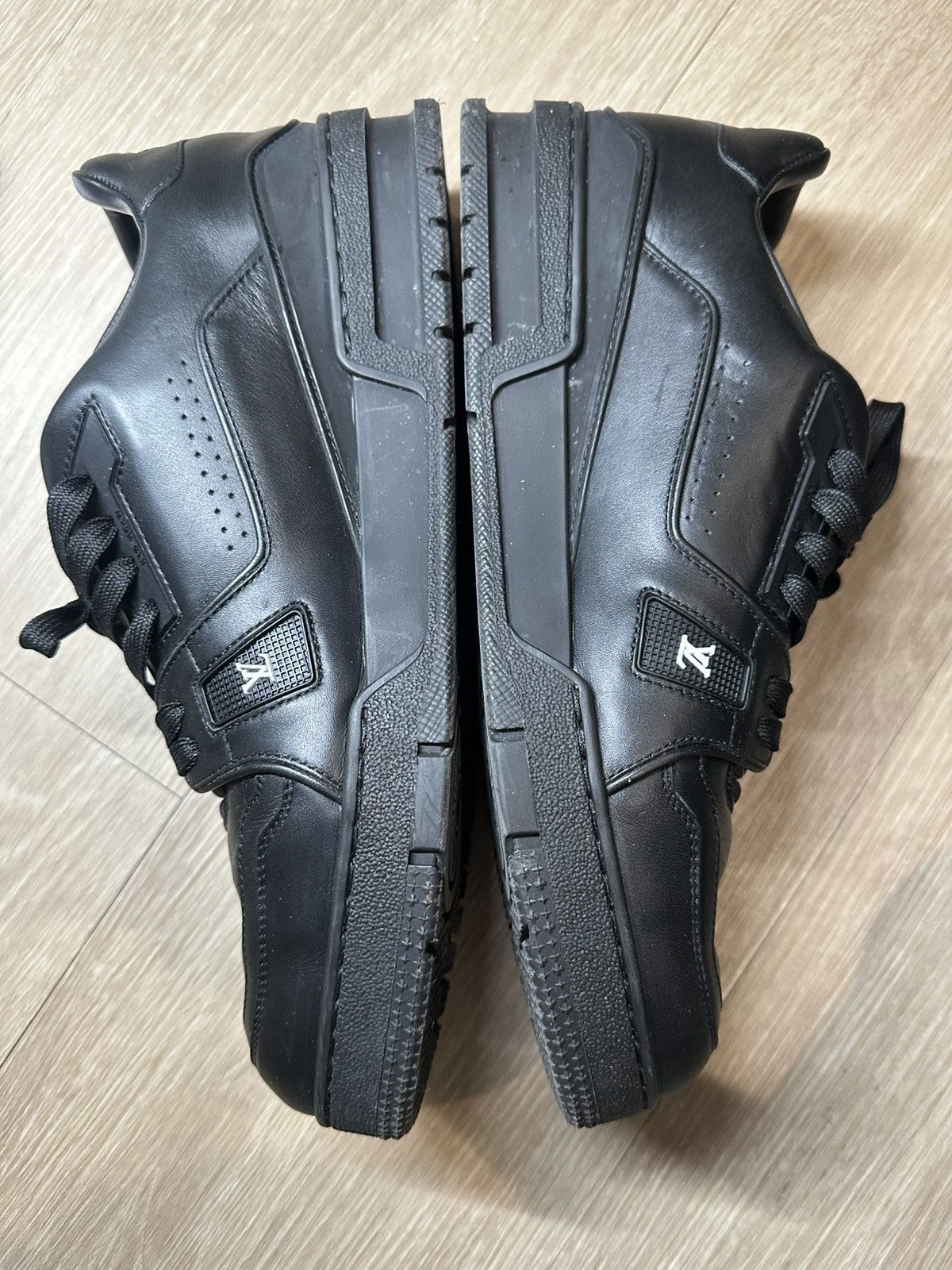 Louis Vuitton Louis Vuitton Trainer Size US 10 / EU 43 - 2 Thumbnail