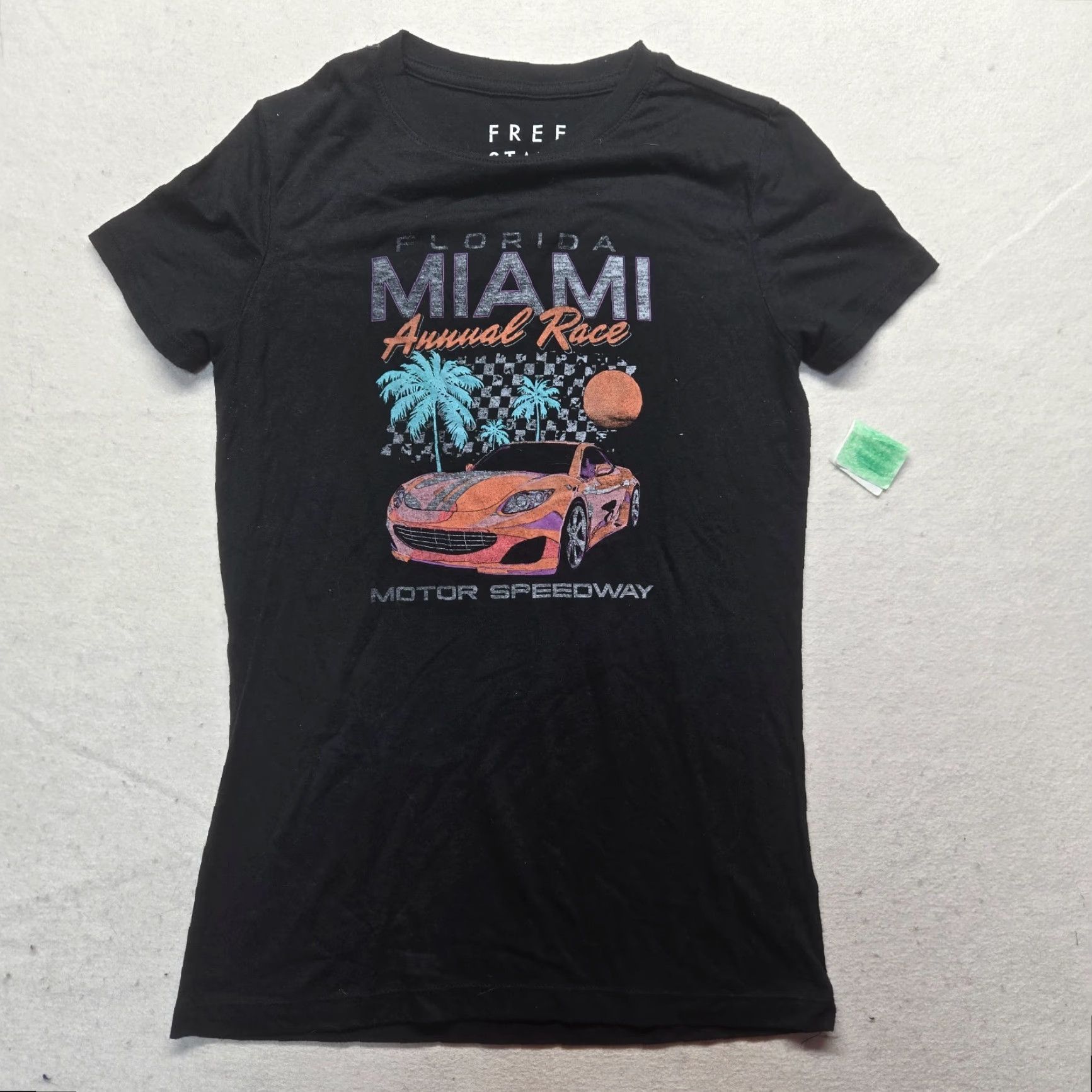 Vintage VINTAGE Free State Miami Motor Speedway Cars Graphic Print Short Sleeve T-Shirt Women XS Black Casual Summer Size XS / US 0-2 / IT 36-38 - 2 Thumbnail