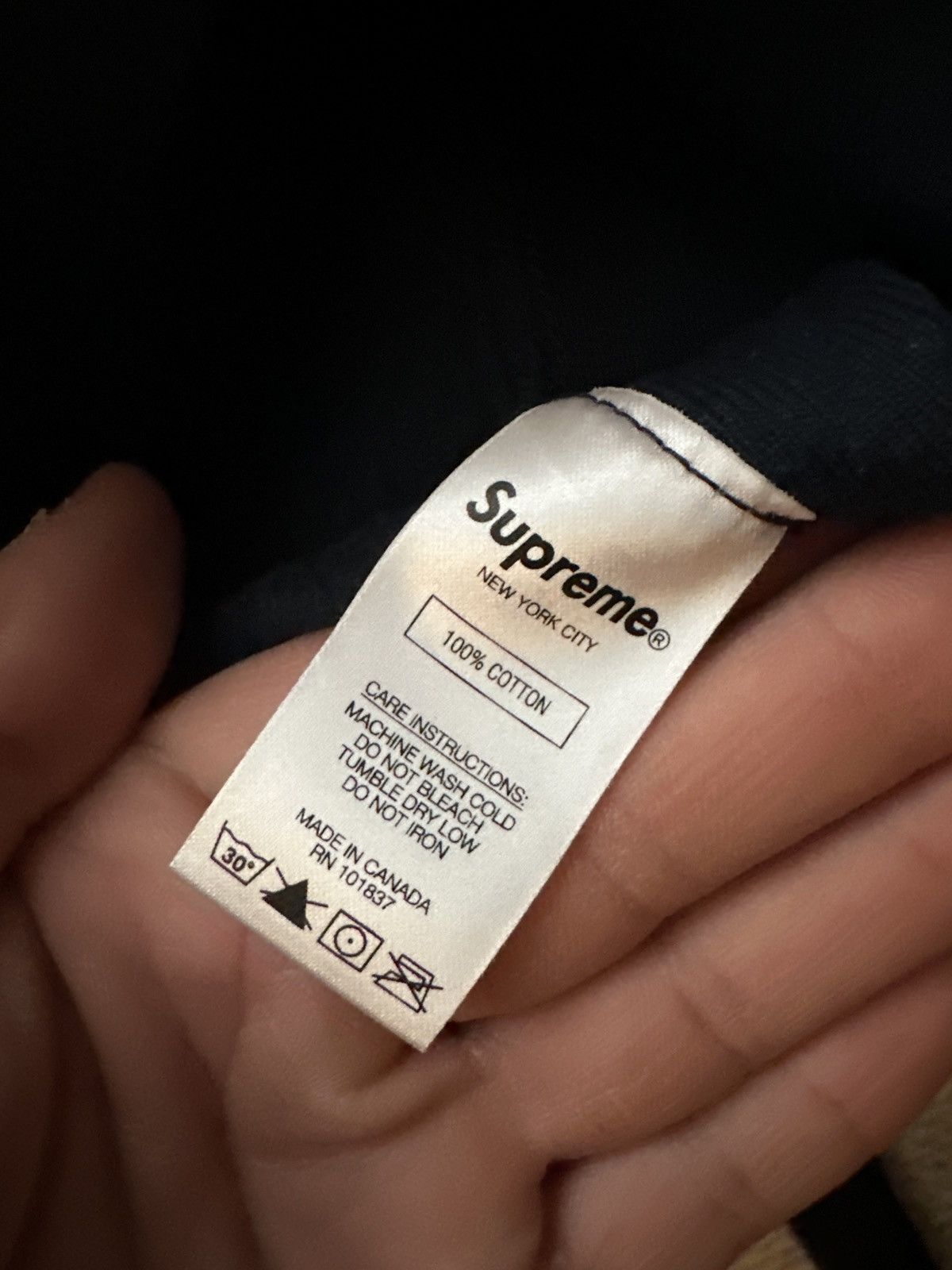 Supreme Supreme Bandana Box Logo Sweatshirt Navy Men’s size Medium Size US M / EU 48-50 / 2 - 5 Thumbnail