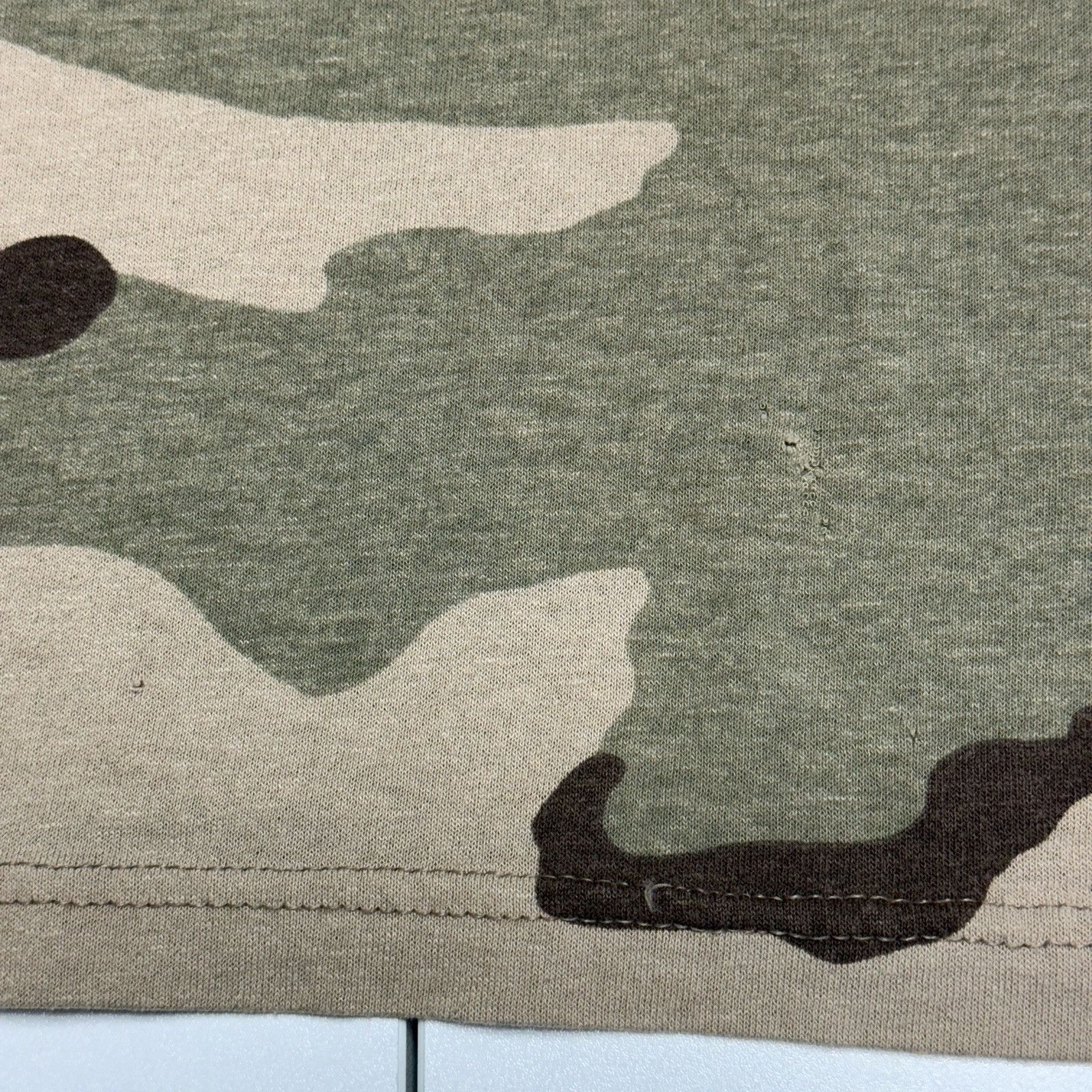 Vintage Vintage Desert Camouflage T Shirt Mens M 20x28.5 Brown Short Size US M / EU 48-50 / 2 - 6 Thumbnail