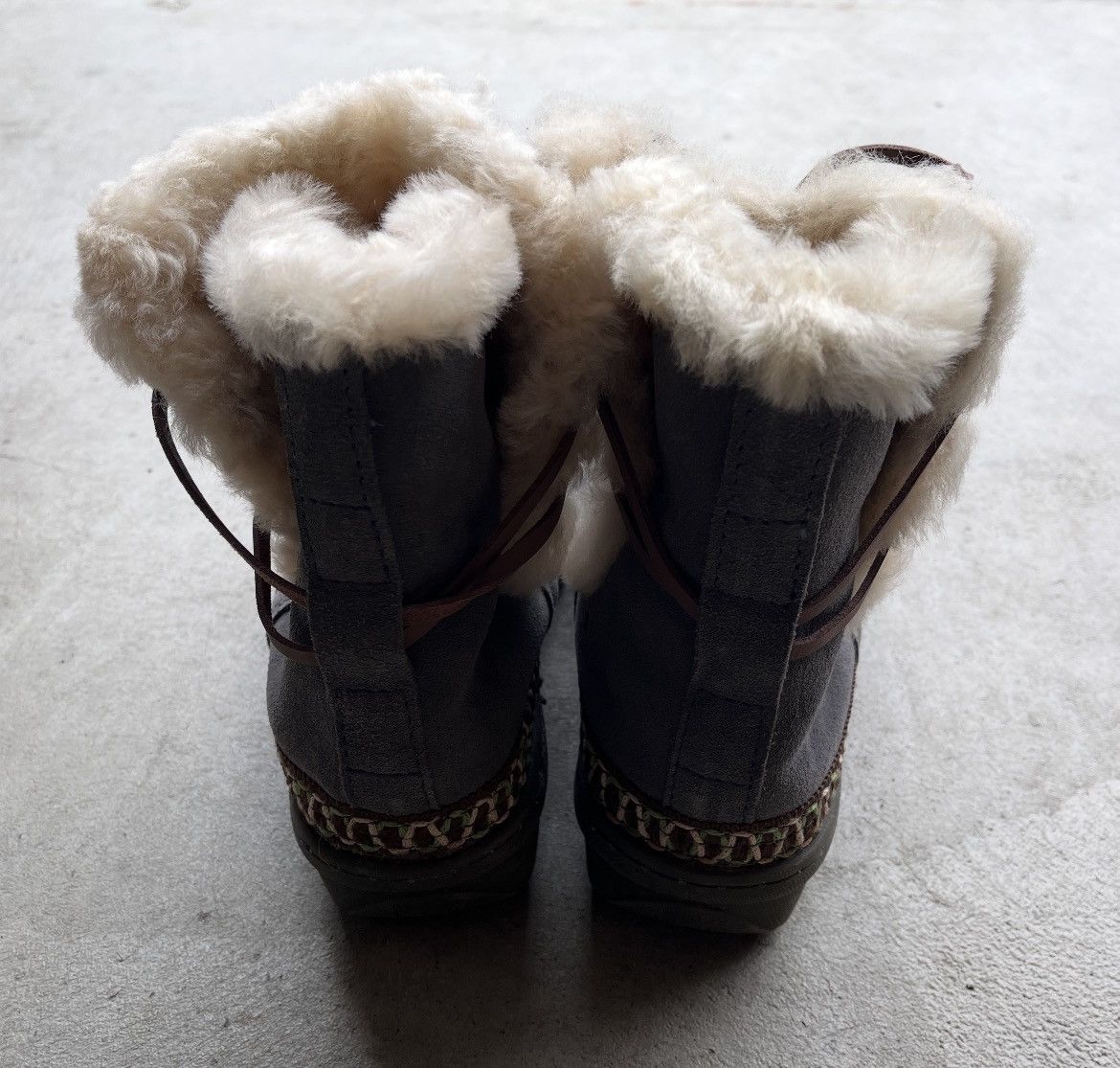 Ugg UGG Australia Cove Winter Sterling Ankle Boots Size US 6 / IT 36 - 5 Thumbnail