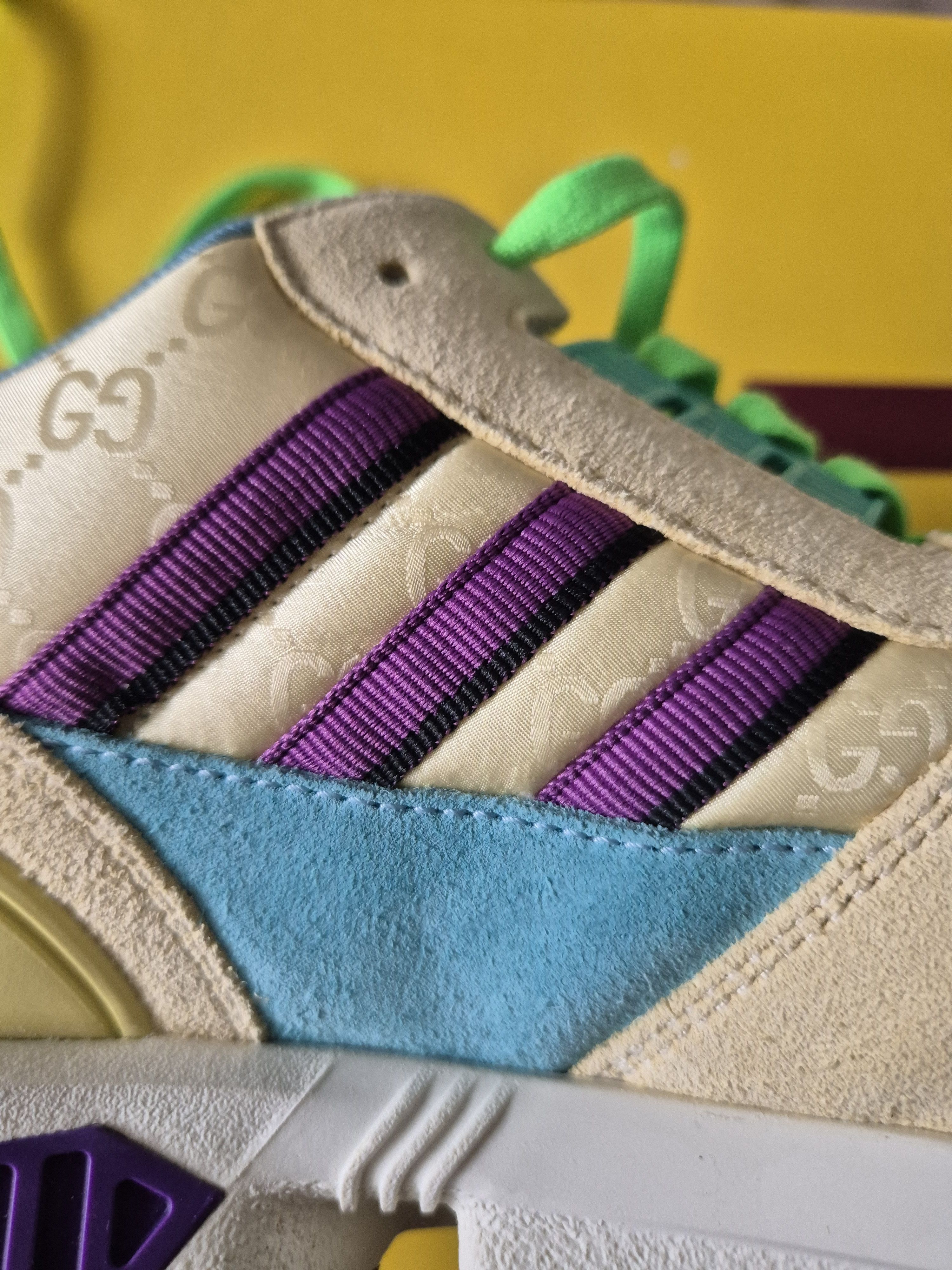 Adidas × Gucci adidas x Gucci ZX 8000 monogramme GG beige (Women's) Size US 10 / IT 40 - 4 Thumbnail