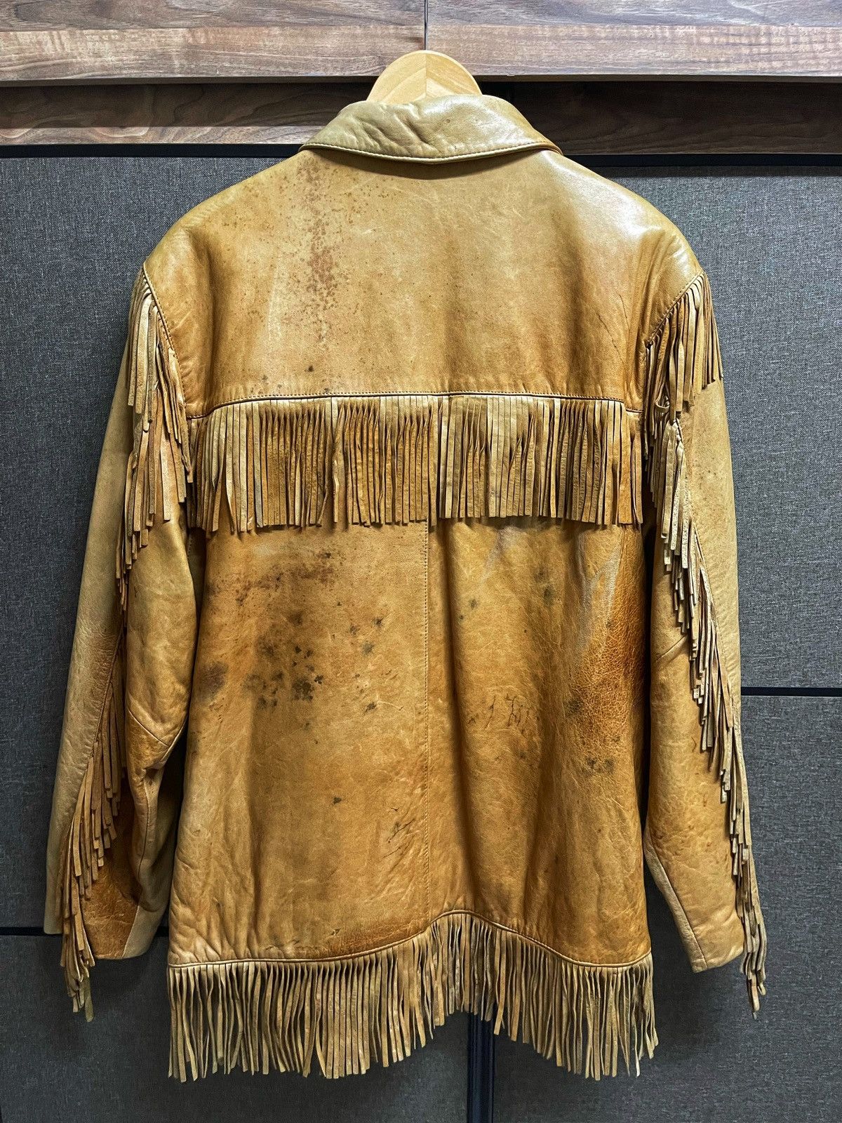 Designer ARCHIVES FRINGE LEATHER JACKET WESTERN STYLE Size US M / EU 48-50 / 2 - 4 Thumbnail