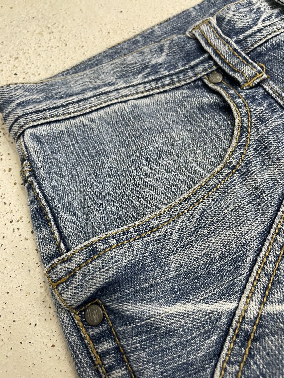 HIDEAWAYS × Nicole Club Hideaways Nicole Light Wash Whisker Y2K Design Size US 30 / EU 46 - 9 Thumbnail