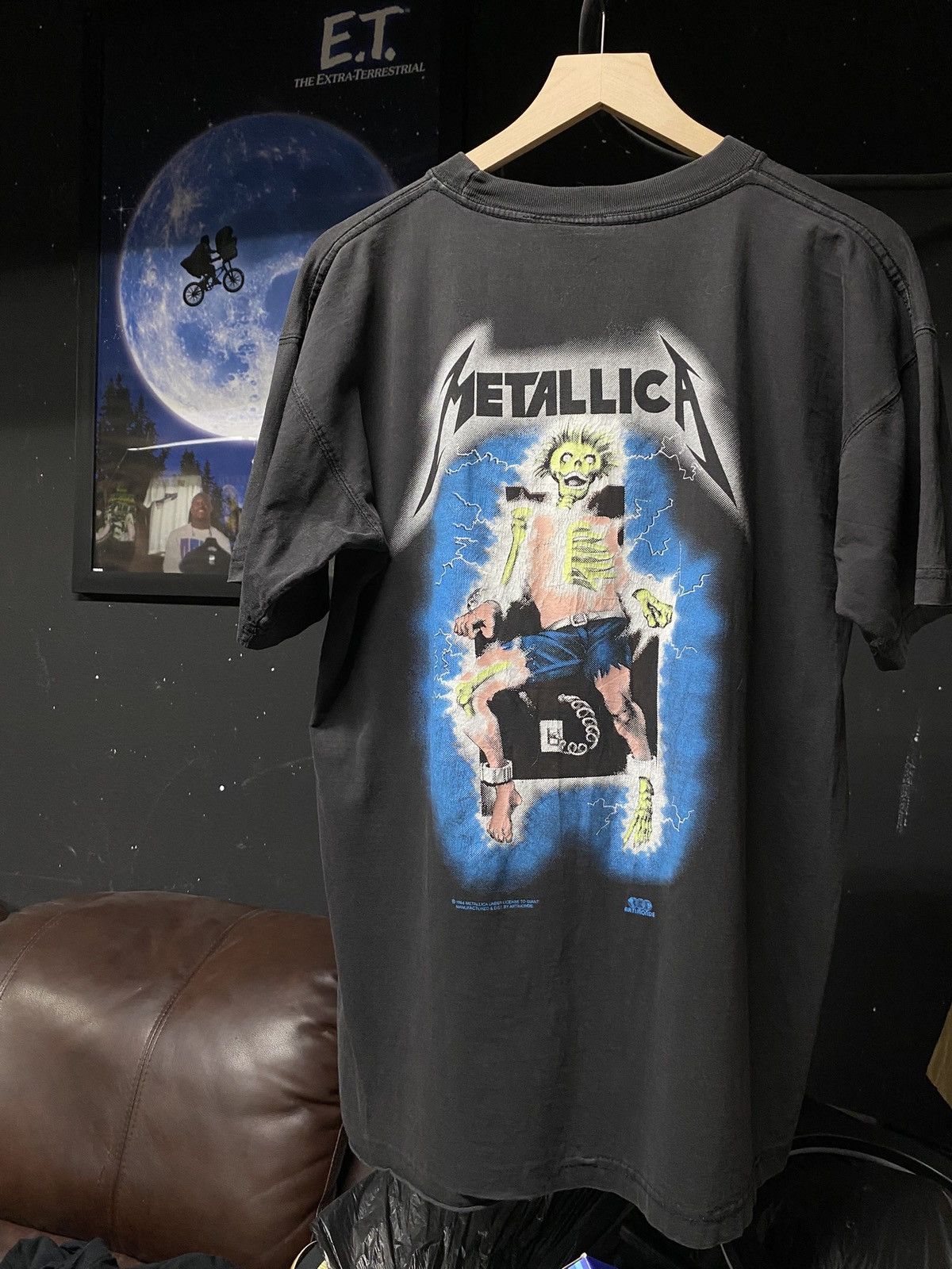 Band Tees Vintage 90’s Metallica Ride the Lightning Band Shirt Large Size US L / EU 52-54 / 3 - 2 Thumbnail