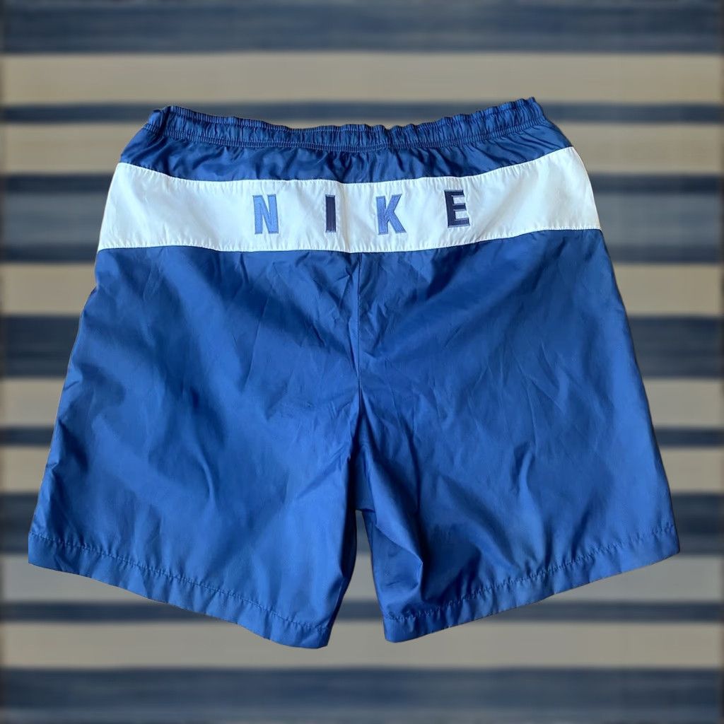 Nike VINTAGE Nike Swim Trunks Large Blue Swoosh Silver Tag Spellout Trunks Men Beach Size US 33 - 1 Thumbnail