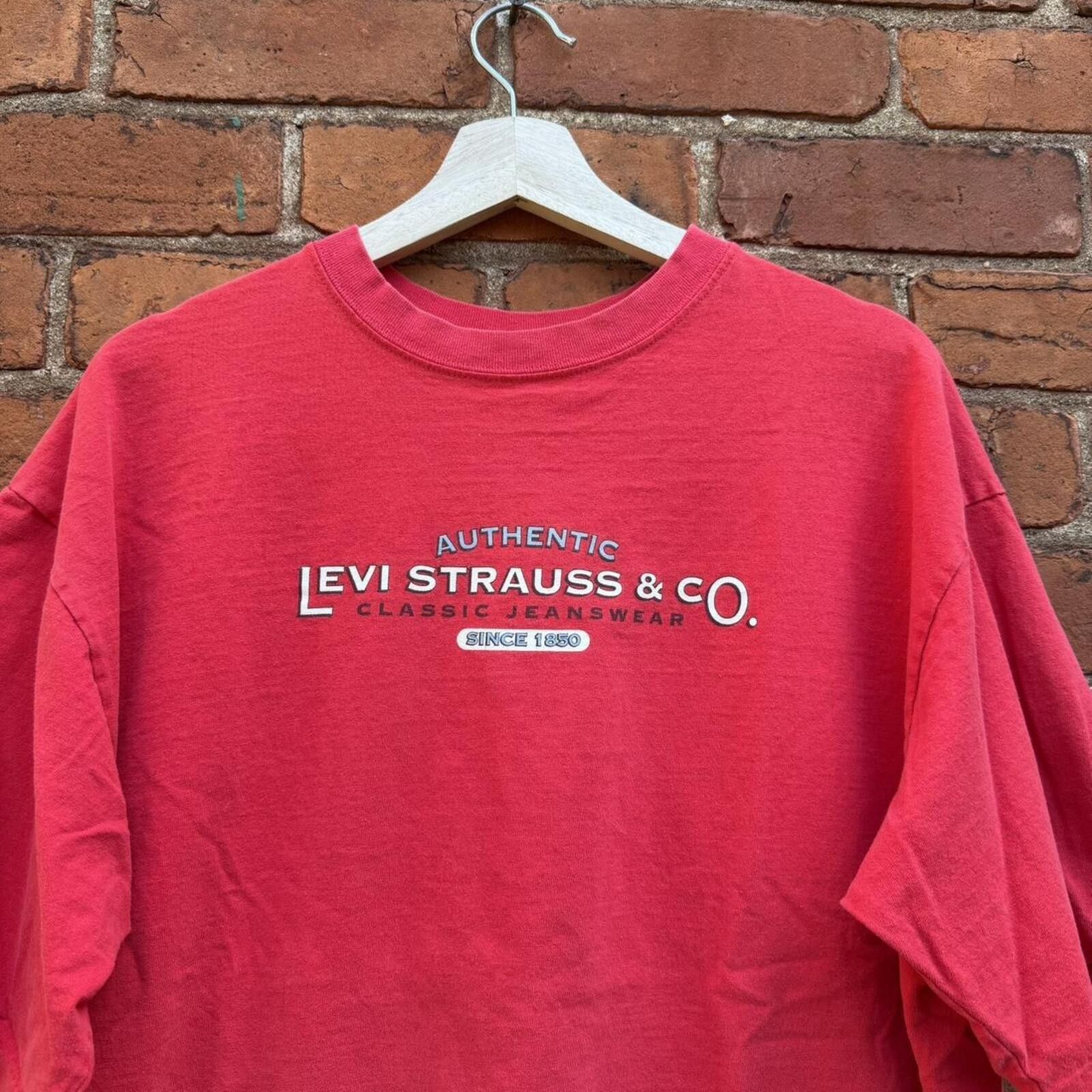 Levi's vintage Levi’s Strauss classic jeanswear t shirt 90s L/XL Size US XL / EU 56 / 4 - 1 Thumbnail