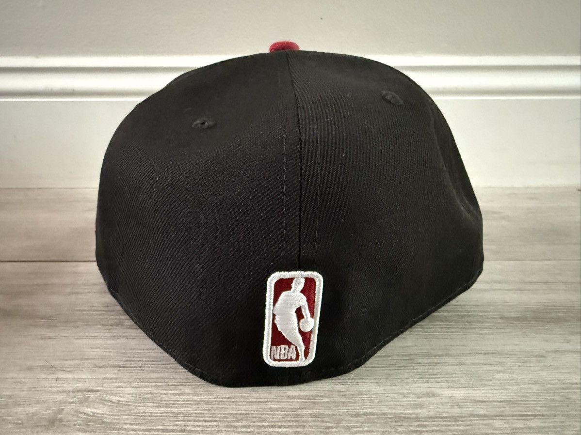 New Era Miami Heat New Era 59FIFTY 2 Tone Black Red Fitted Sz 7 3/8 Size ONE SIZE - 3 Thumbnail