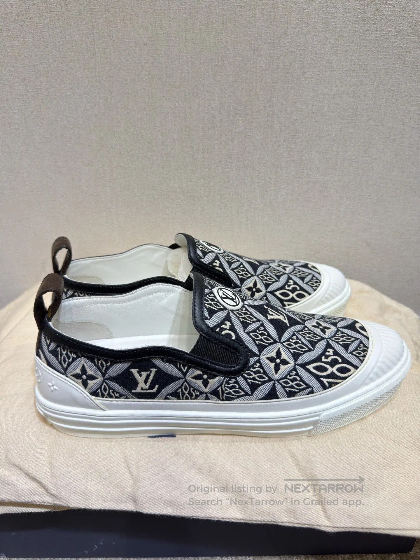 Louis Vuitton Louis Vuitton Limited Edition Slip-On Sneakers. Size US 8 / EU 41 - 2 Thumbnail